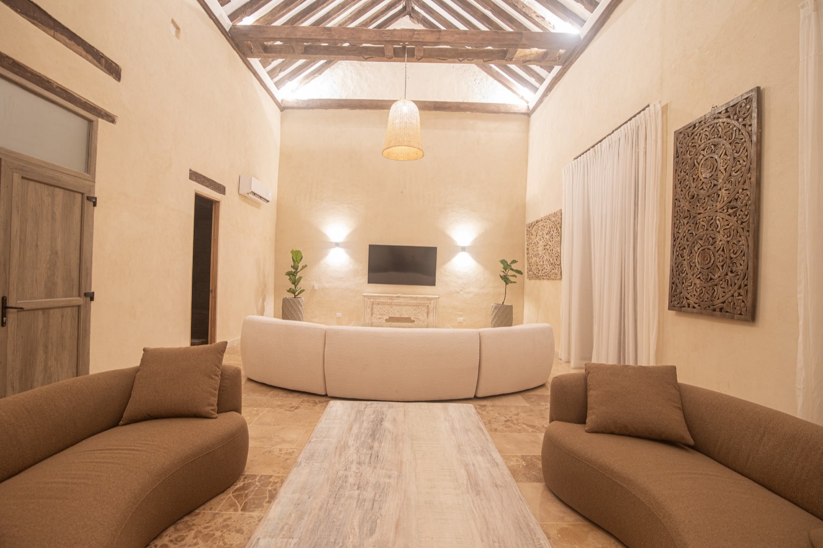 Luxury 11 Bedroom Old City Villa Full Photo 7