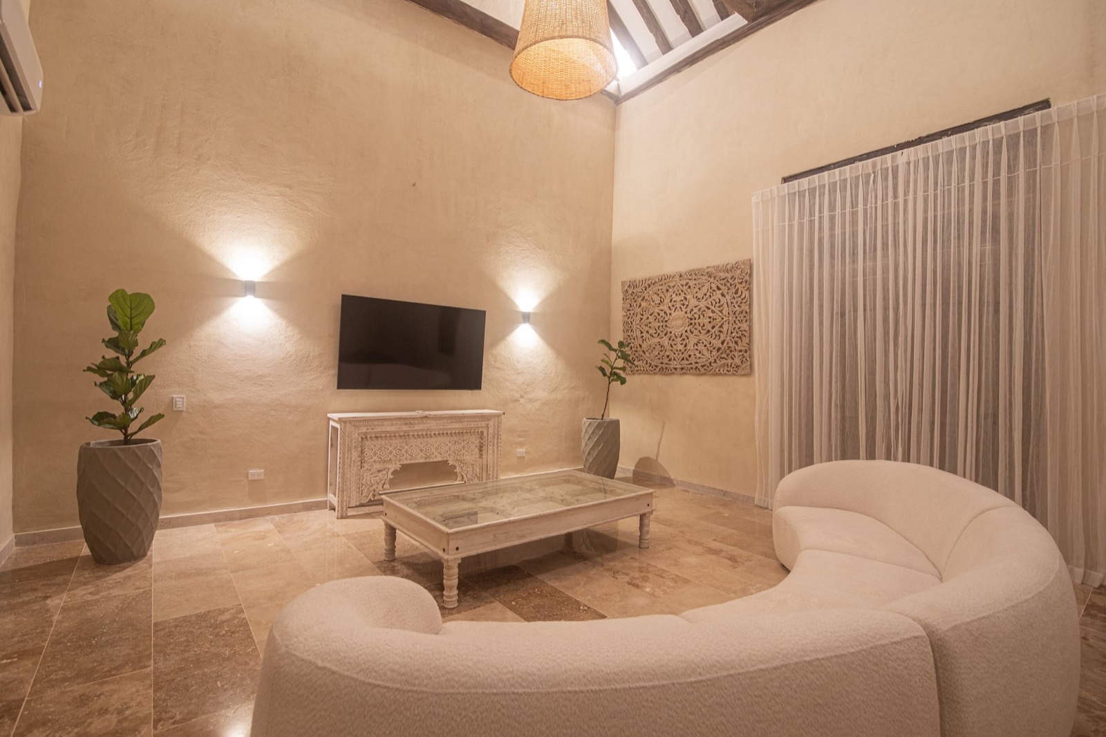 Luxury 11 Bedroom Old City Villa Full Photo 8