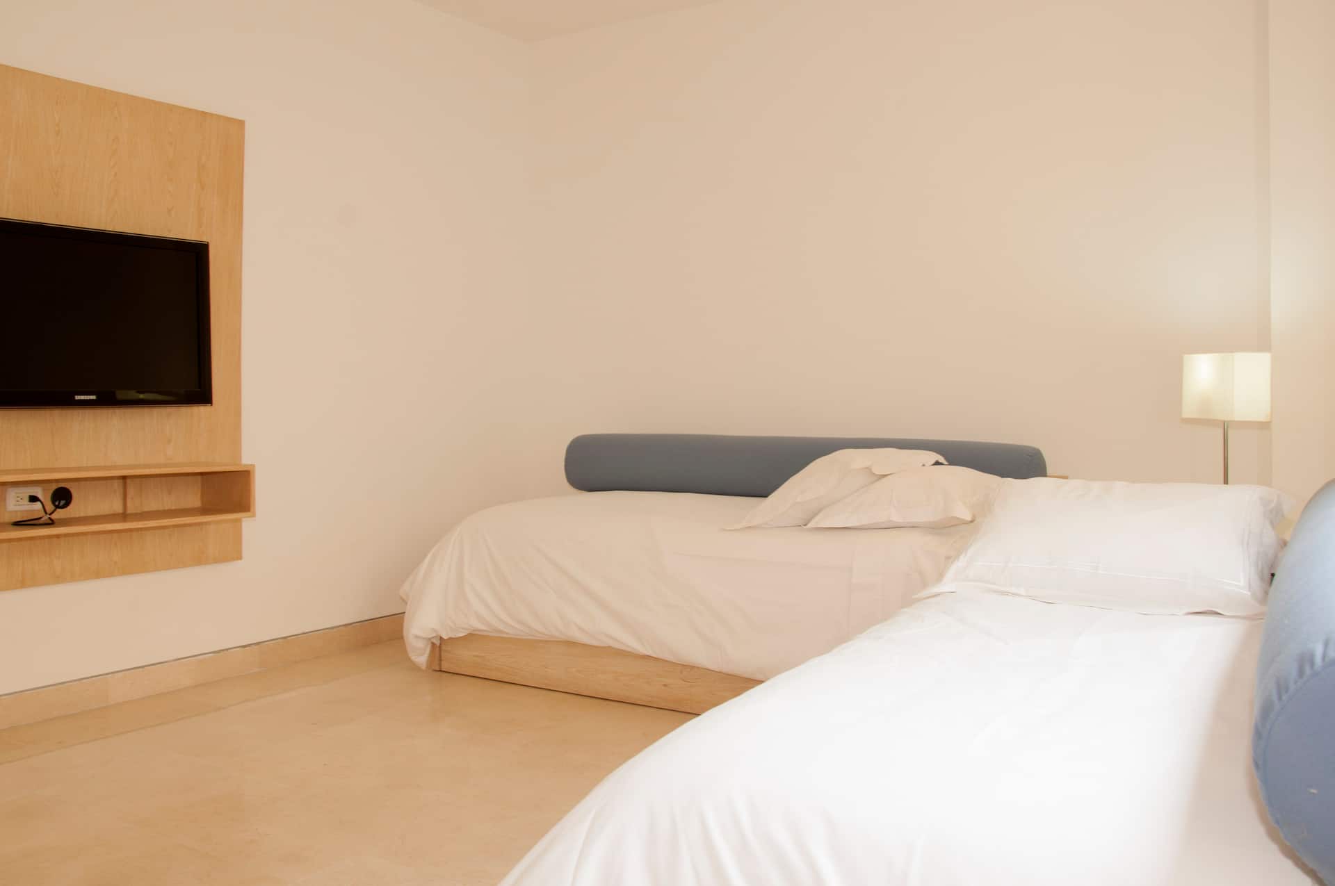 Modern 3-Bedroom Old City Apartment Full Photo 19