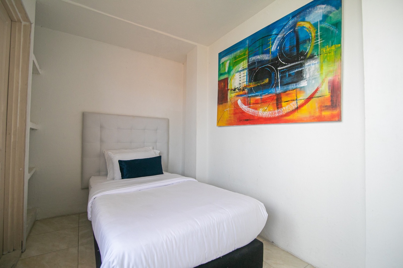 Beautiful Old City 6 Bedroom House Full Photo 18