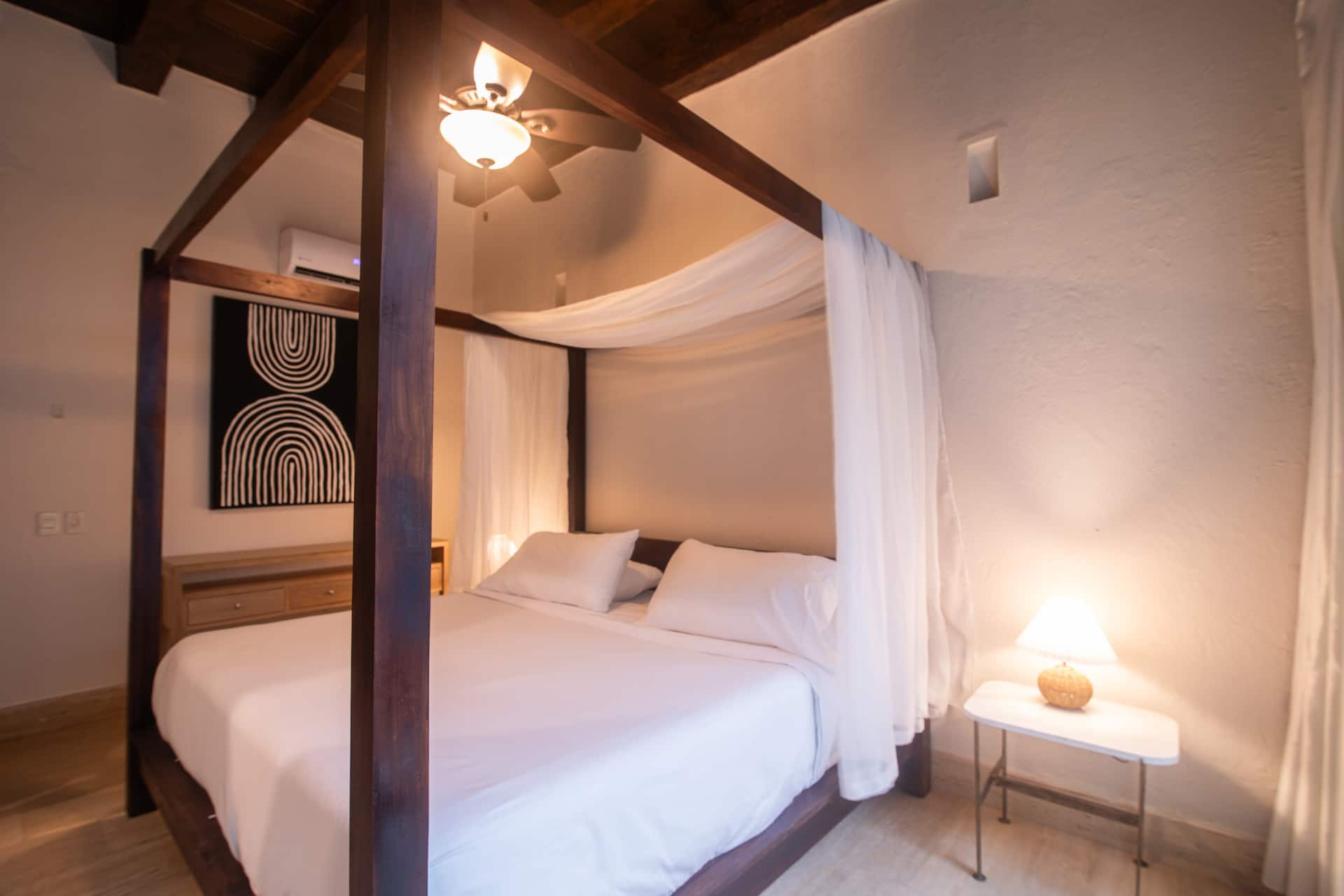Luxury 7 Bedroom Villa in Walled City Full Photo 17