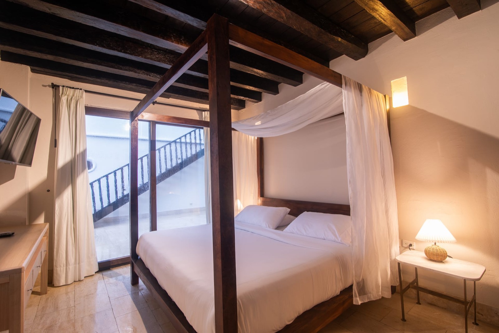 Luxury 7 Bedroom Villa in Walled City Full Photo 19