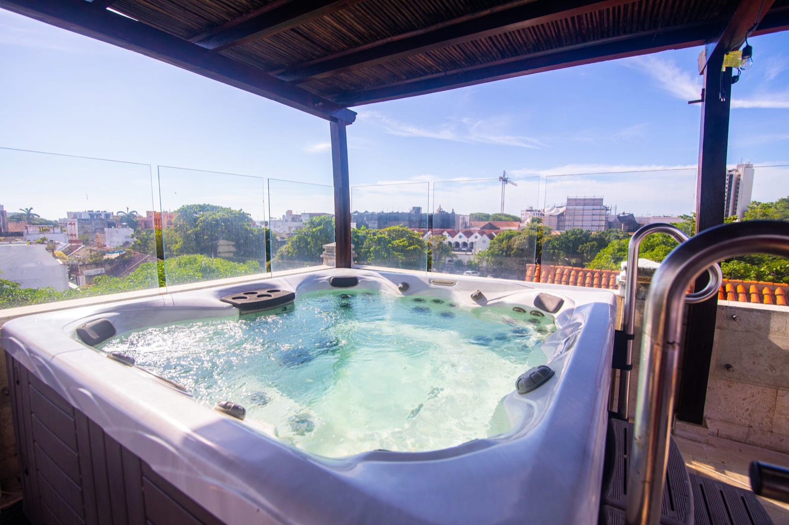 Luxury 7 Bedroom Villa in Walled City Full Photo 23