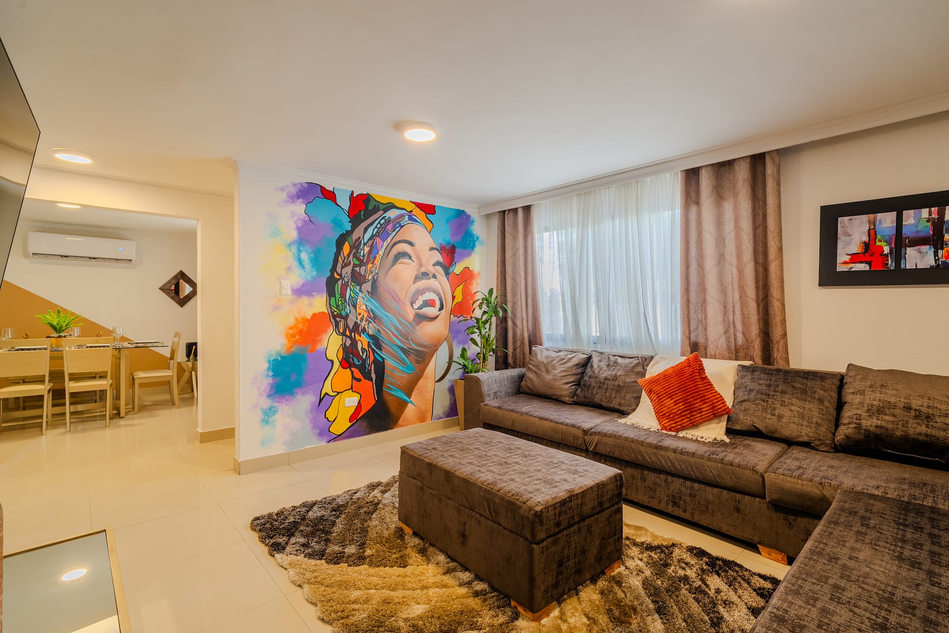 Luxury 5BR Oasis w/ Pool & Rooftop Views