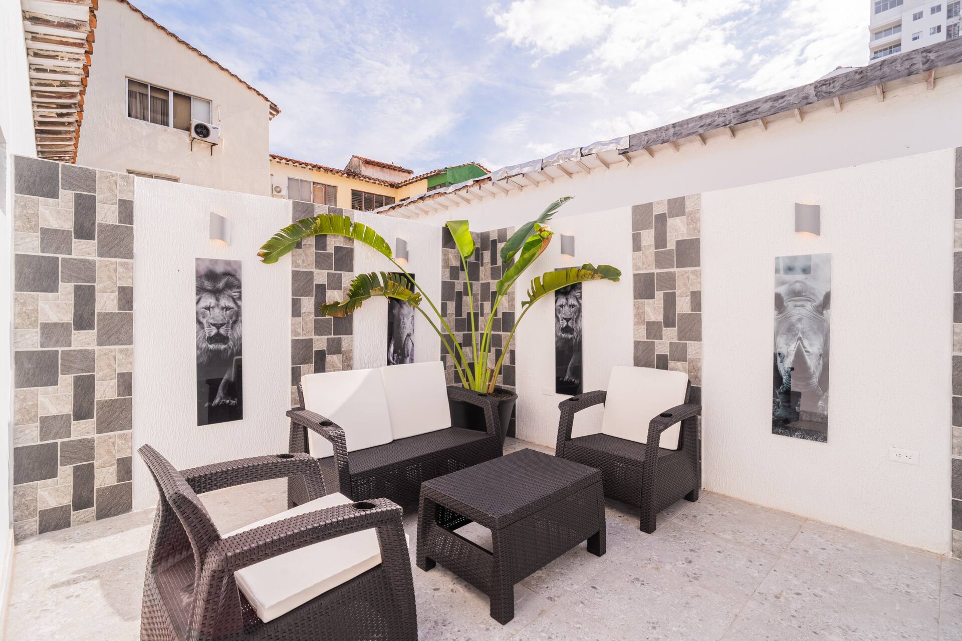 Luxury 5BR Oasis w/ Pool & Rooftop Views Full Photo 18