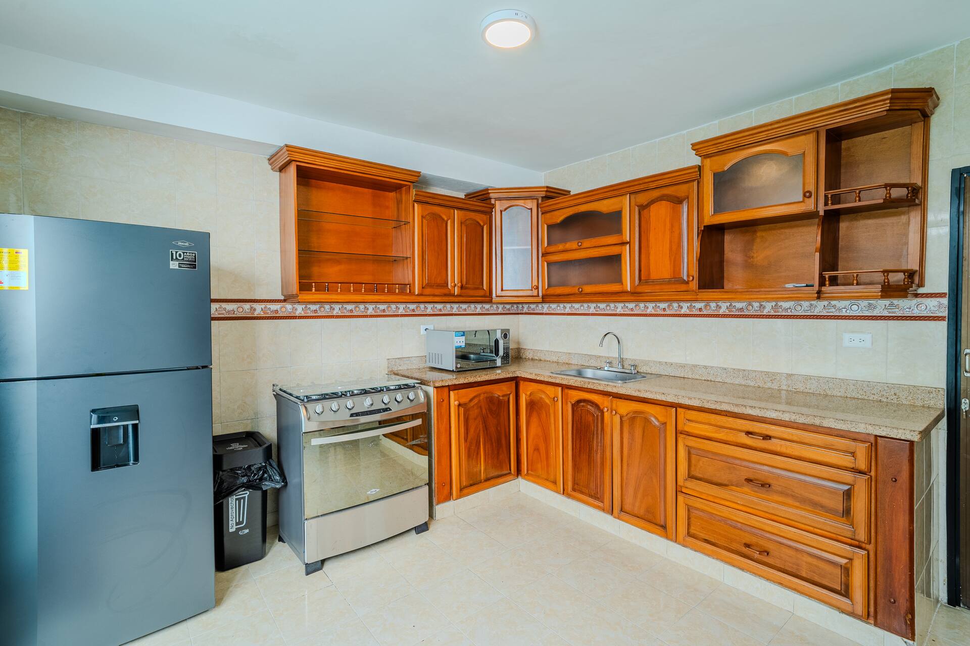 Luxury 5BR Oasis w/ Pool & Rooftop Views Full Photo 41
