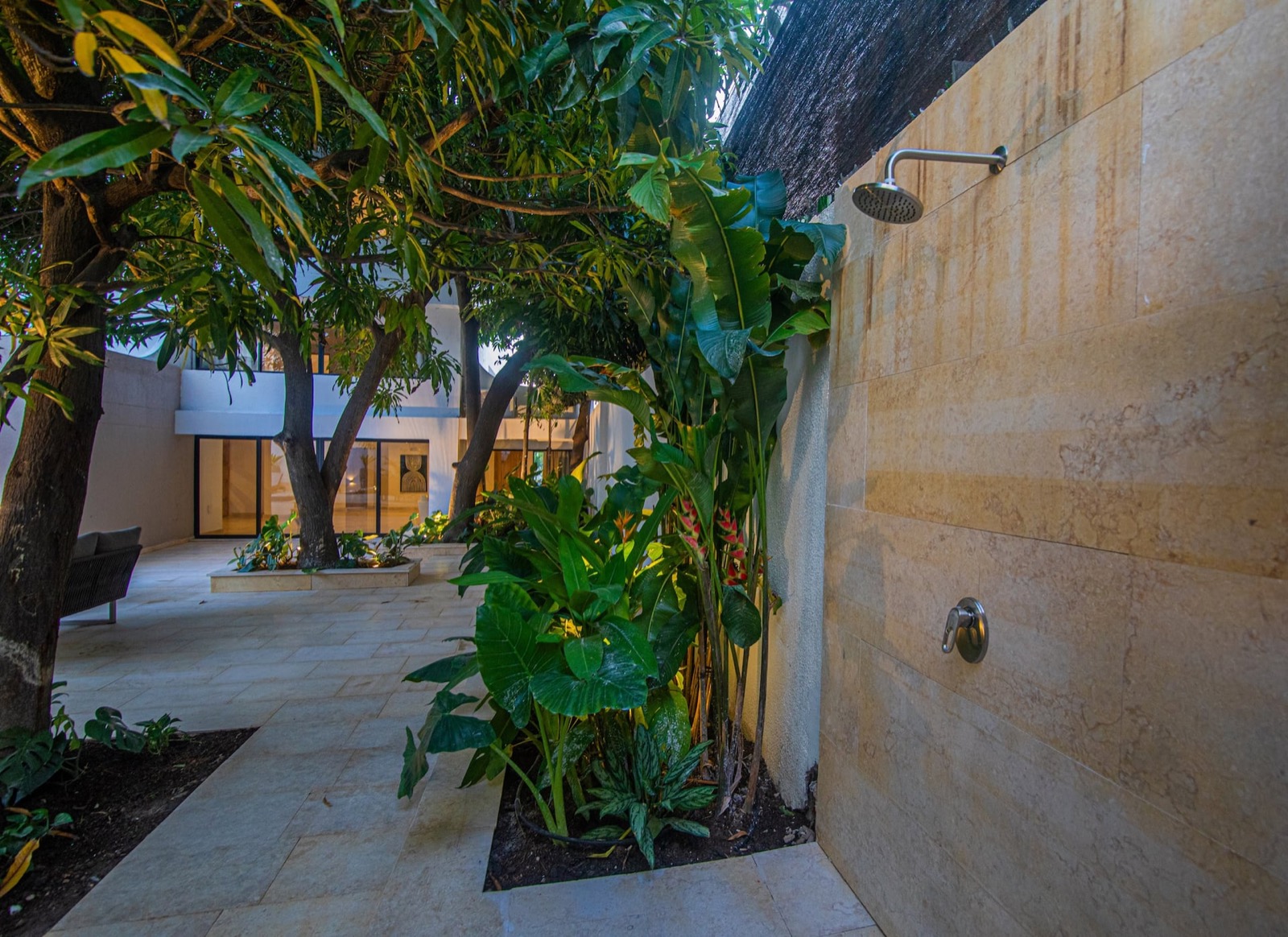 Luxury 12 Bedroom Villa in Bocagrande Full Photo 8