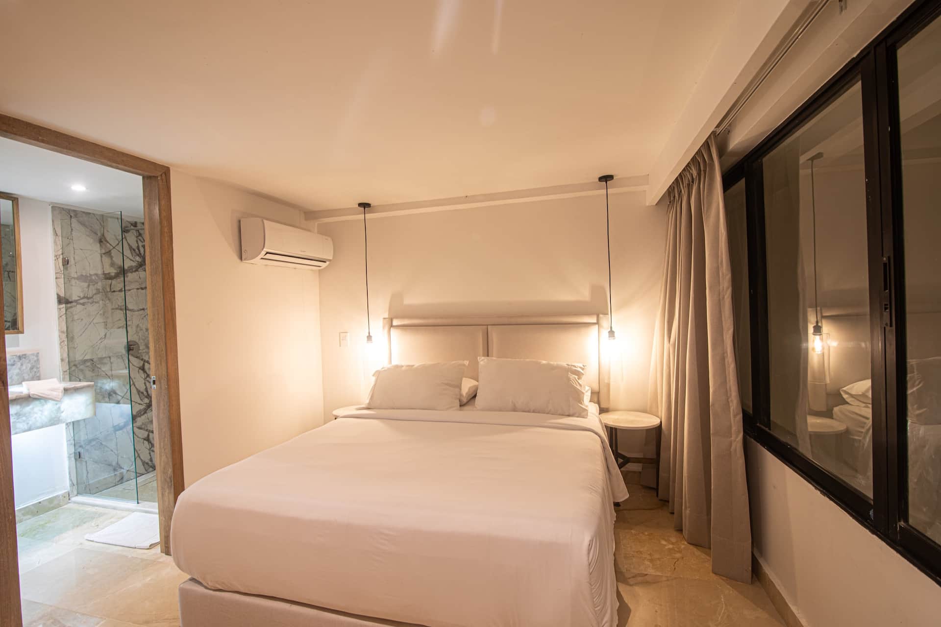 Luxury 12 Bedroom Villa in Bocagrande Full Photo 26