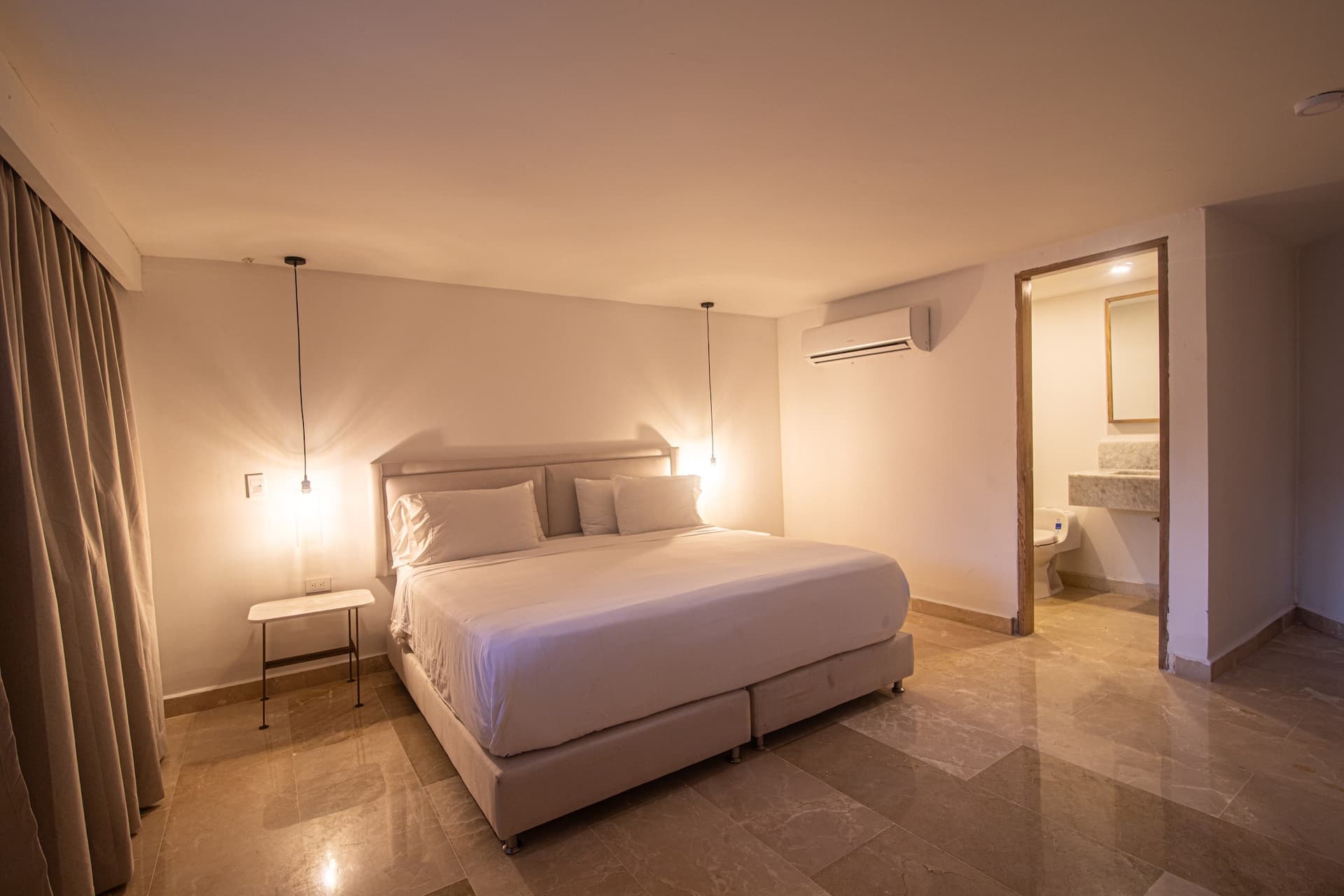 Luxury 12 Bedroom Villa in Bocagrande Full Photo 27