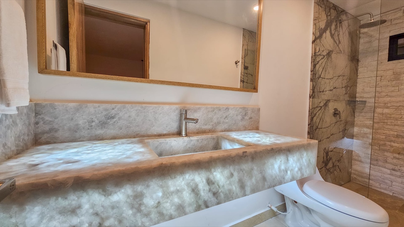 Luxury 12 Bedroom Villa in Bocagrande Full Photo 44