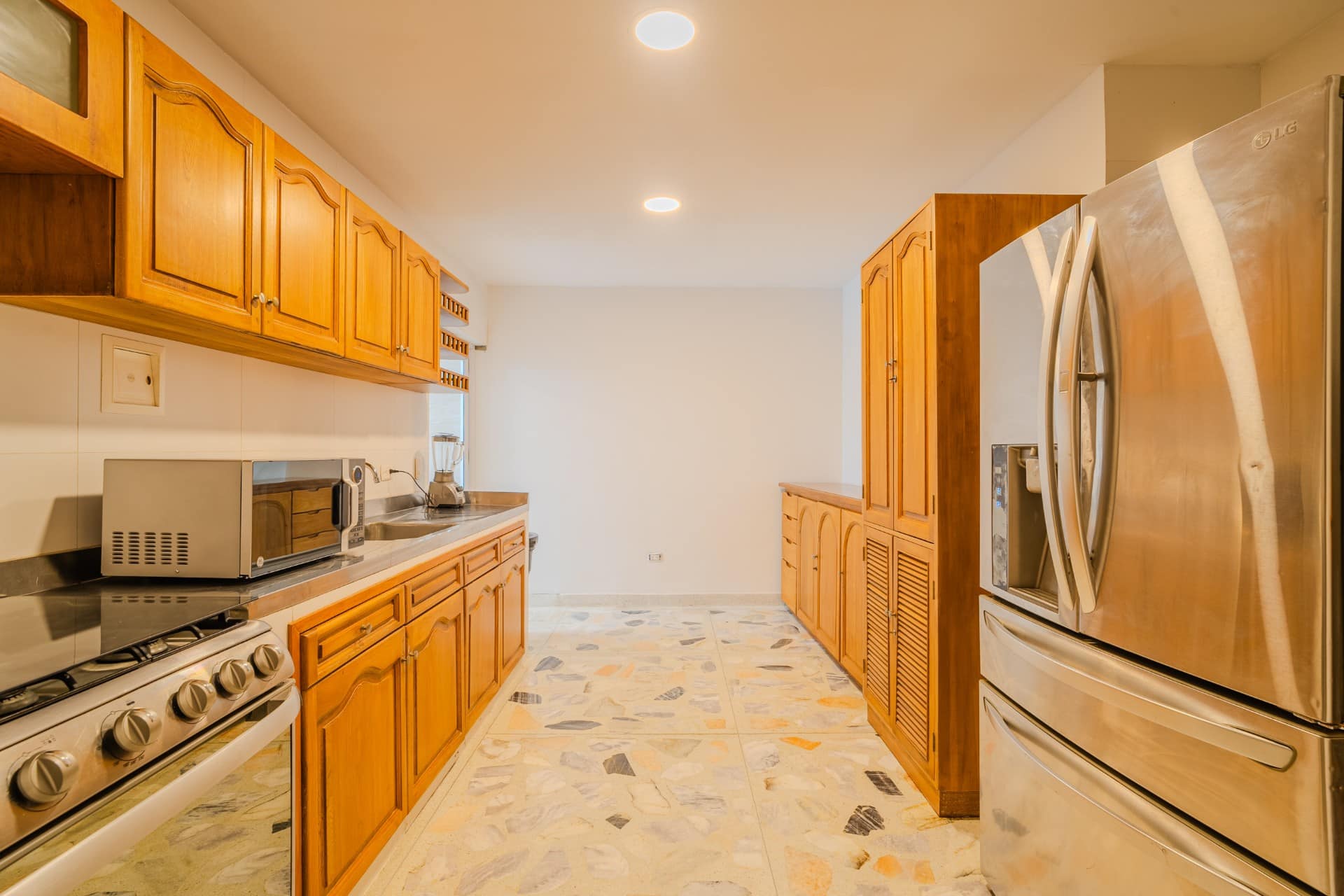 5BR Luxury Villa w/ Pool & Hot Tub by Old City Photo 4
