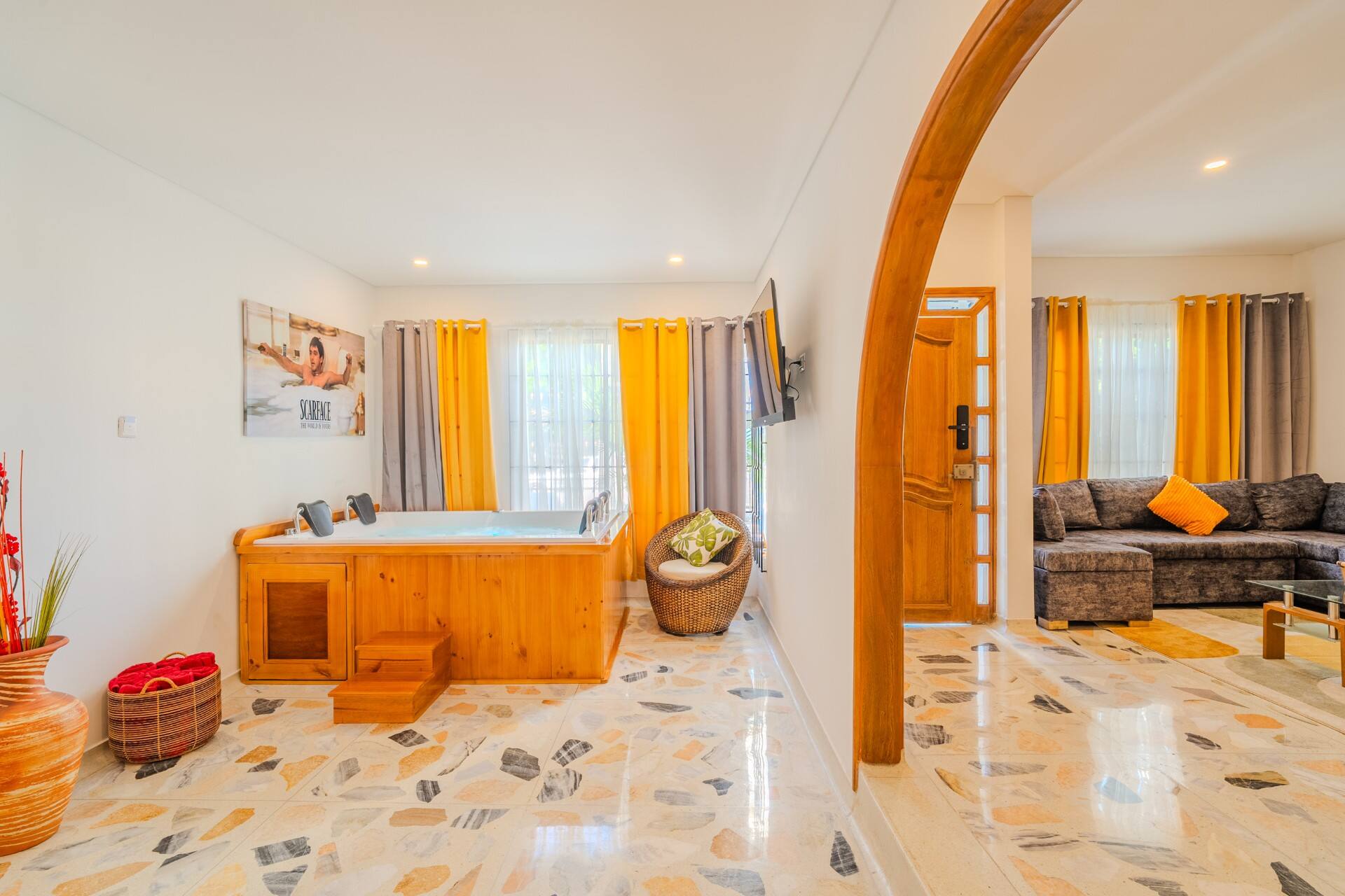 5BR Luxury Villa w/ Pool & Hot Tub by Old City Full Photo 30