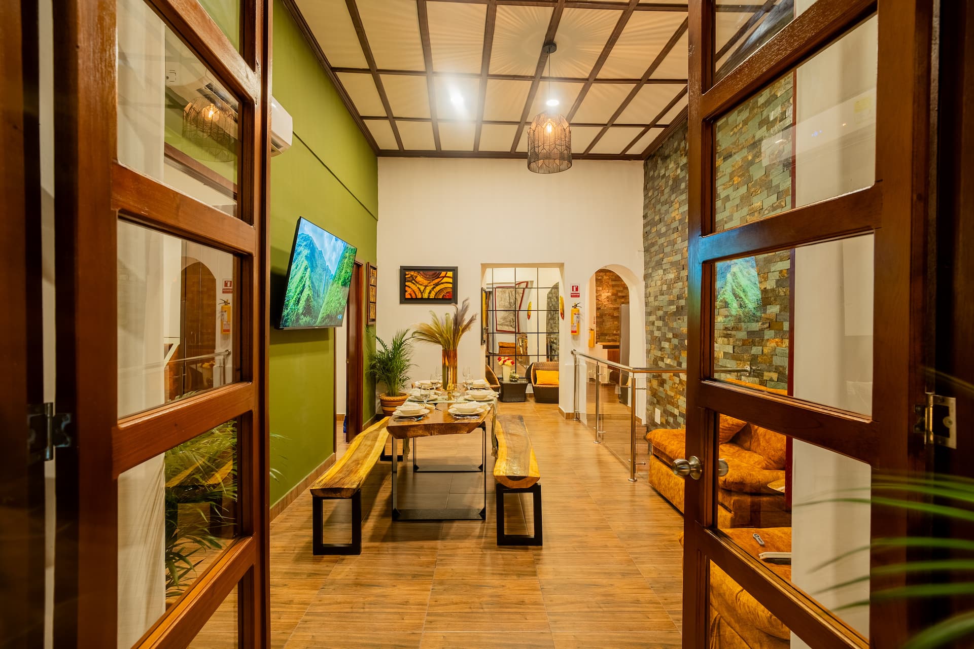 7BR Walled City Villa w/ Rooftop Spa & City Views