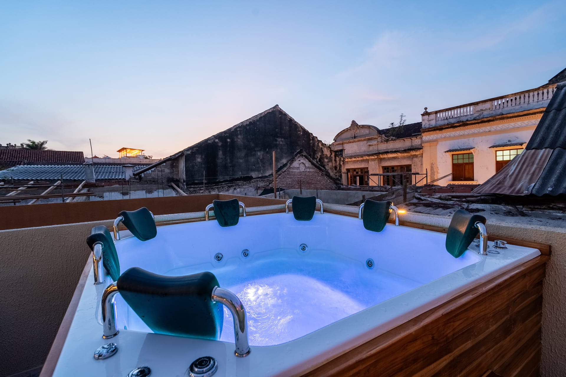 7BR Walled City Villa w/ Rooftop Spa & City Views Full Photo 43