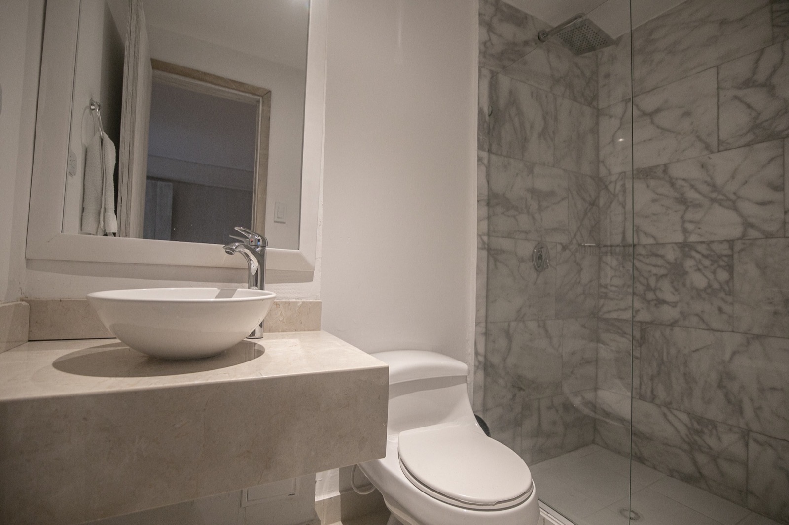 7 Bedroom Beautiful Mansion OldCity Just Renovated Full Photo 18
