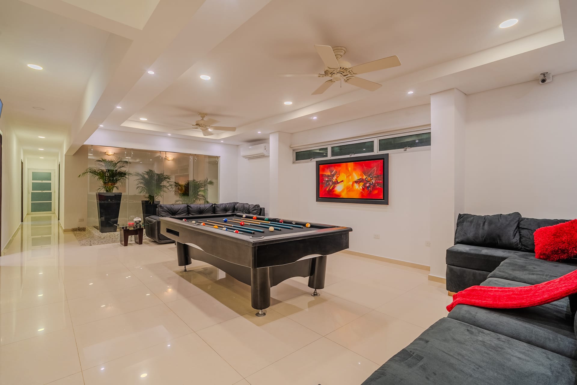 Encanto Mansion: 6BR Luxury Stay Near Walled City Full Photo 7