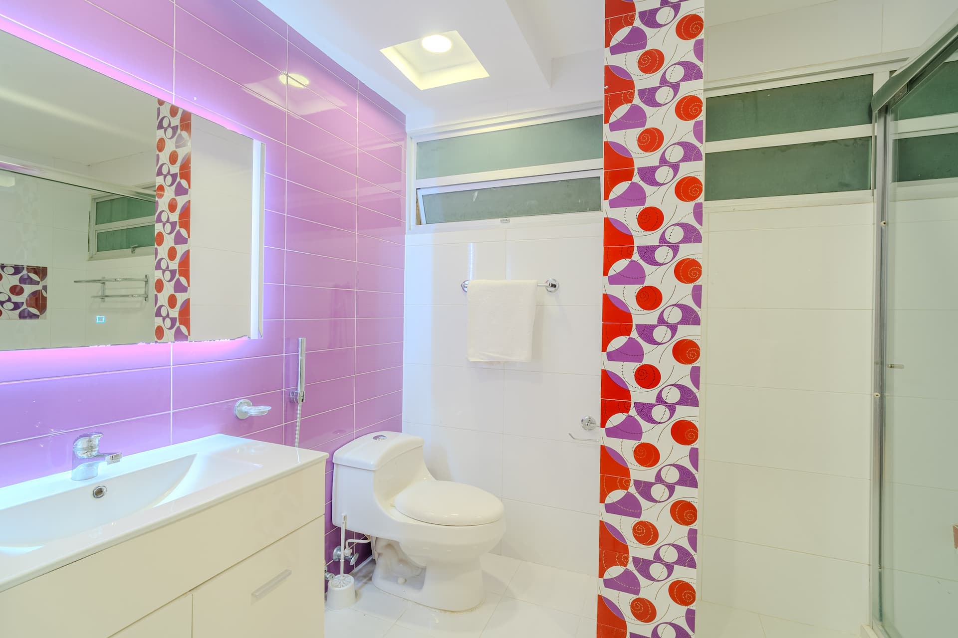 Encanto Mansion: 6BR Luxury Stay Near Walled City Full Photo 40