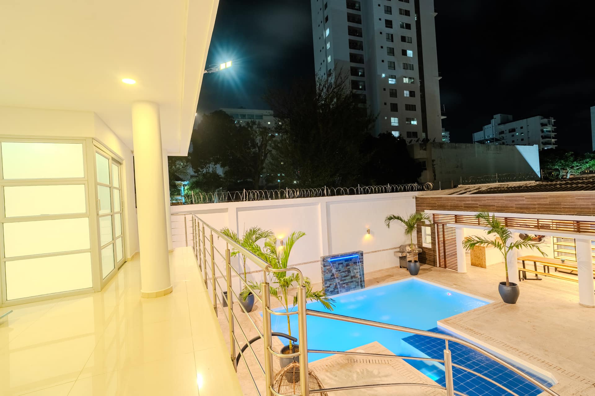 Encanto Mansion: 6BR Luxury Stay Near Walled City Full Photo 55