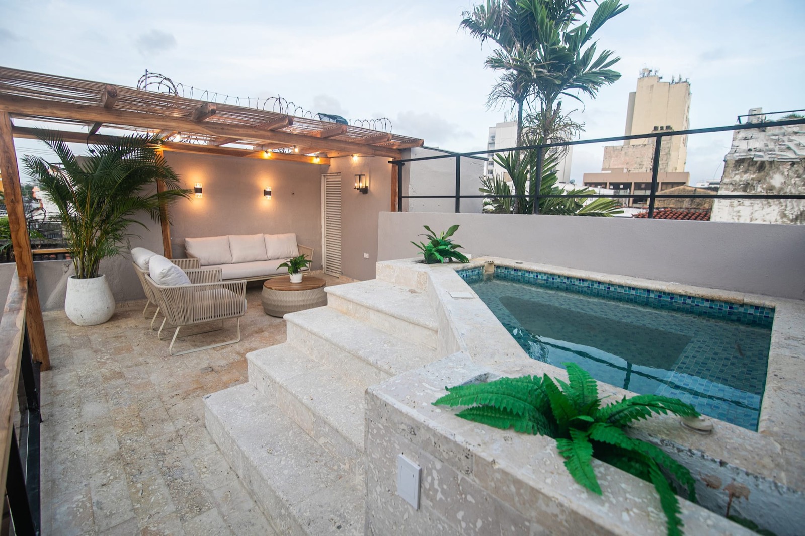 Luxury 4 Bed Old City Villa newly renovated 2024 Full Photo 10