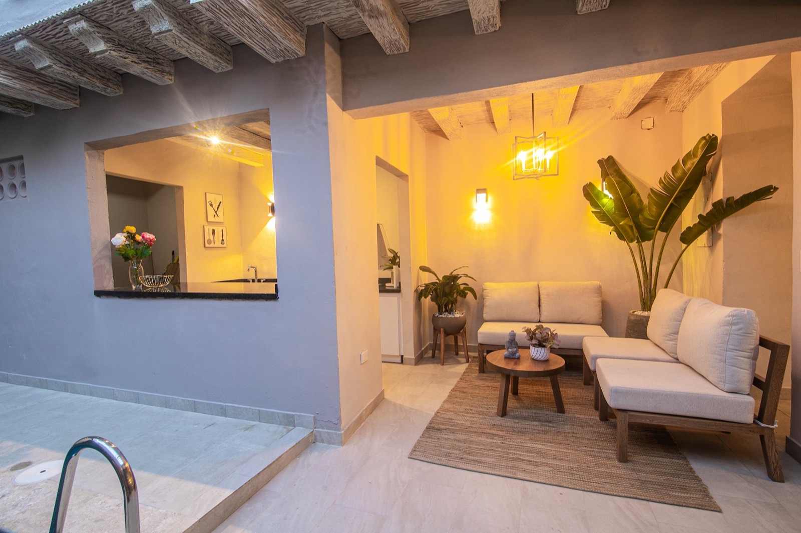 Luxury 4 Bed Old City Villa newly renovated 2024 Full Photo 15