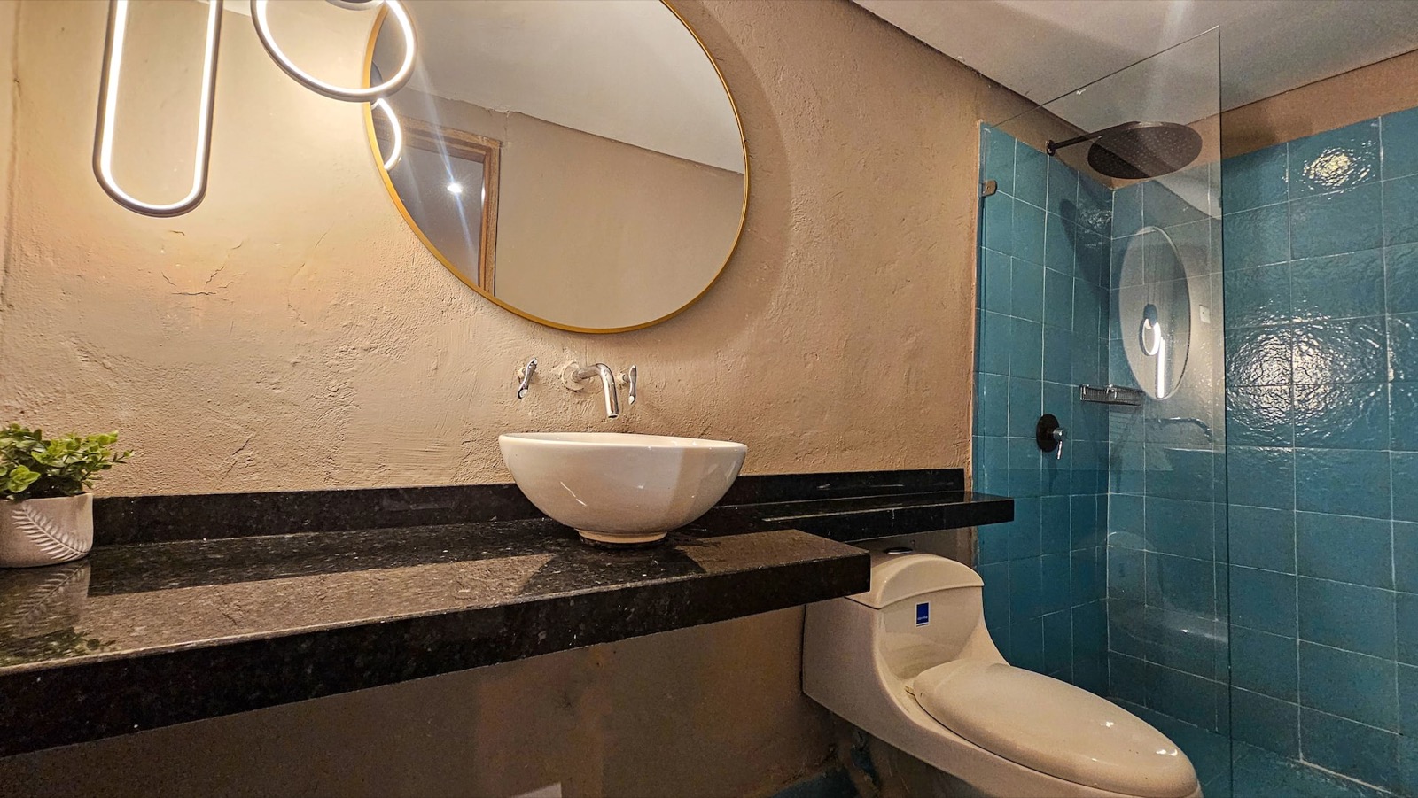 Luxury 4 Bed Old City Villa newly renovated 2024 Full Photo 30