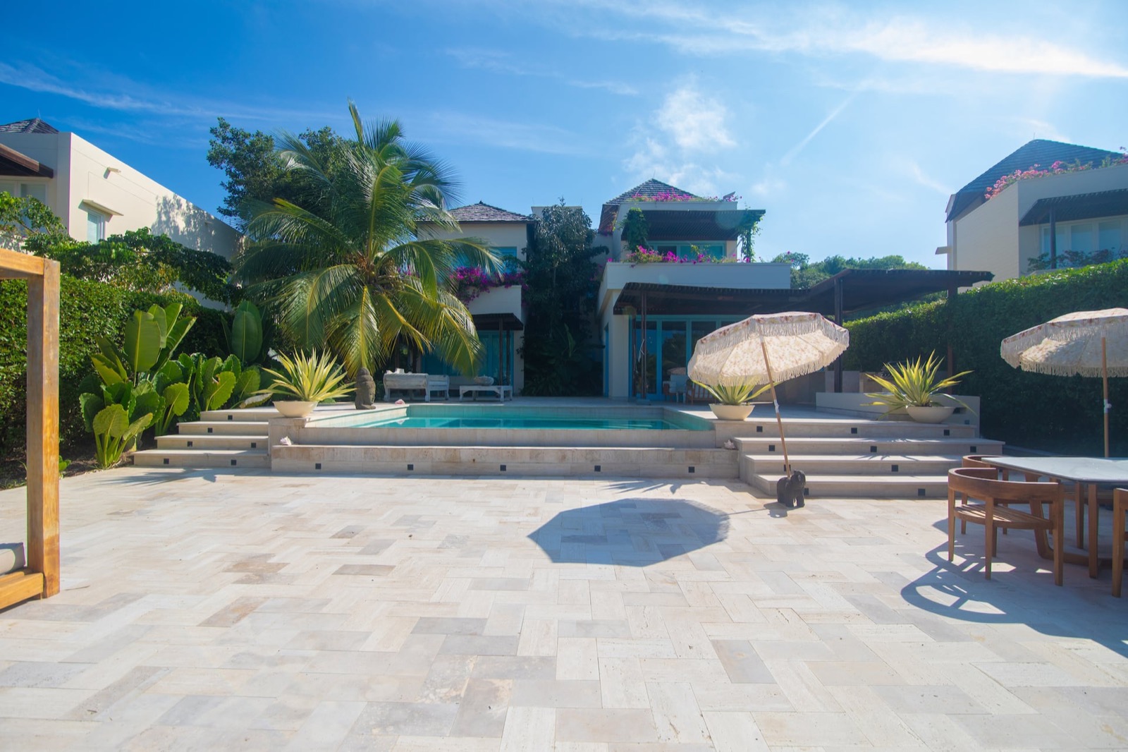 5 Bedroom Luxury Island Beachouse with Full Staff Full Photo 26