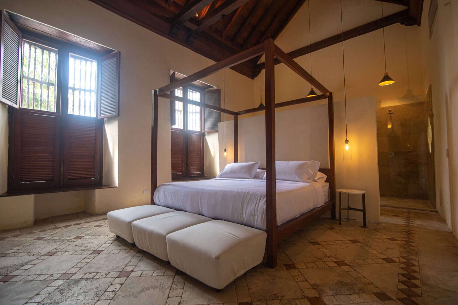 Luxury 9 Bedroom Old City Mansion Full Photo 7