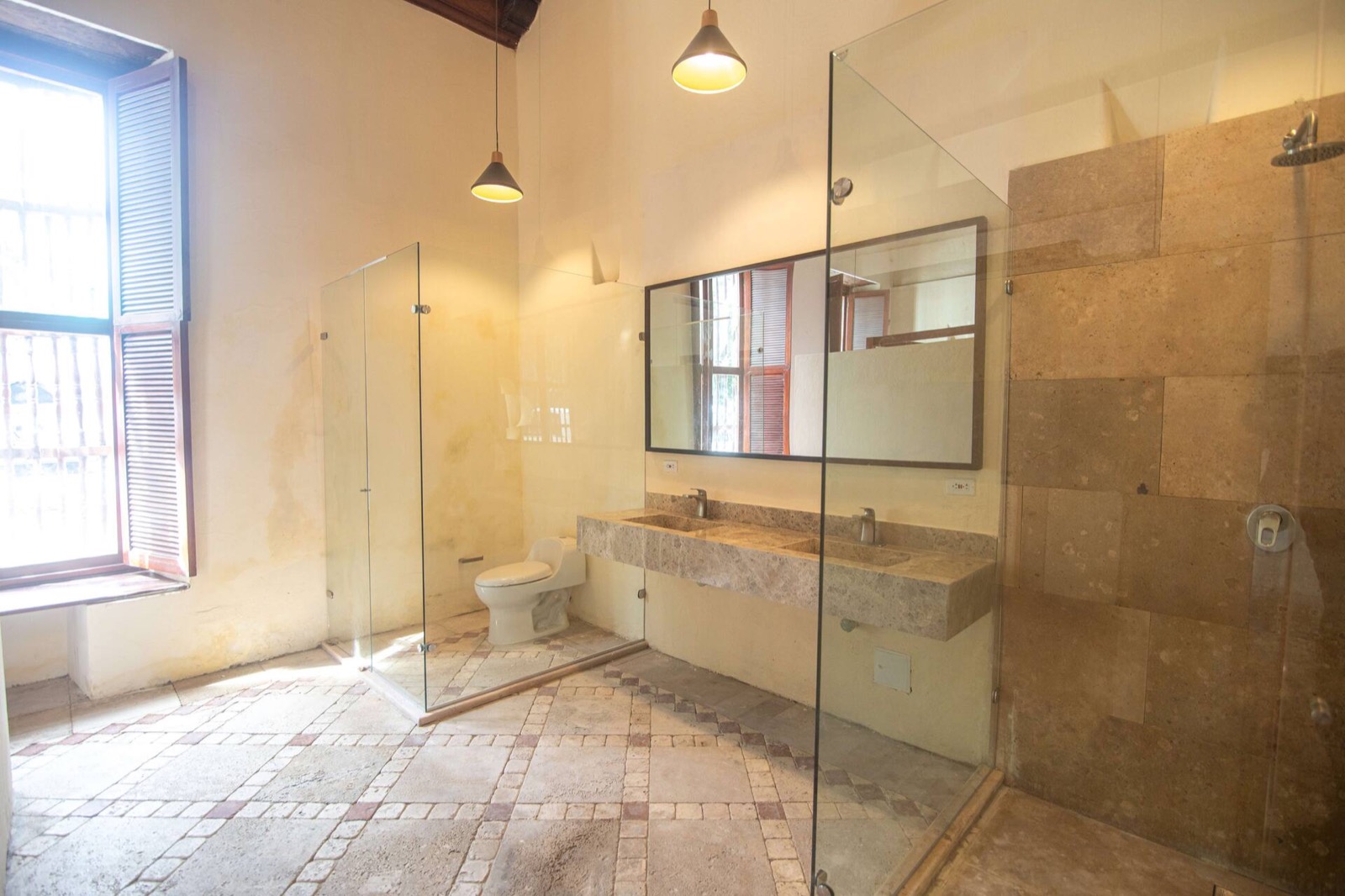 Luxury 9 Bedroom Old City Mansion Full Photo 22