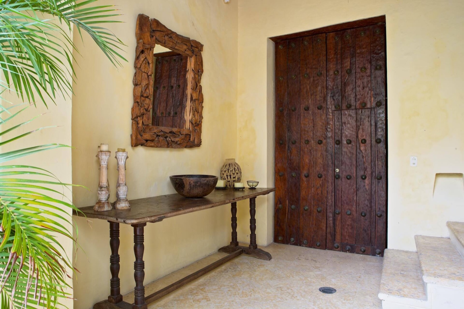 Luxury 9 Bedroom Old City Mansion Full Photo 35
