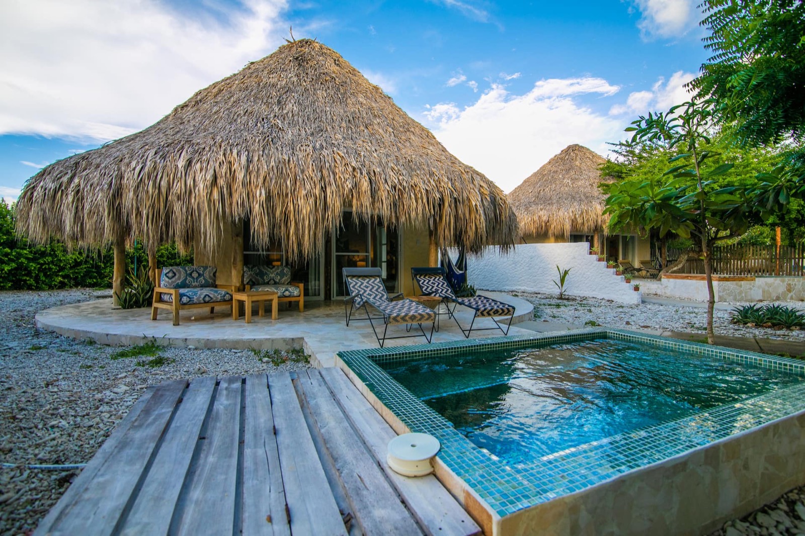 Blue Apple Beach House Mansion Full Photo 9