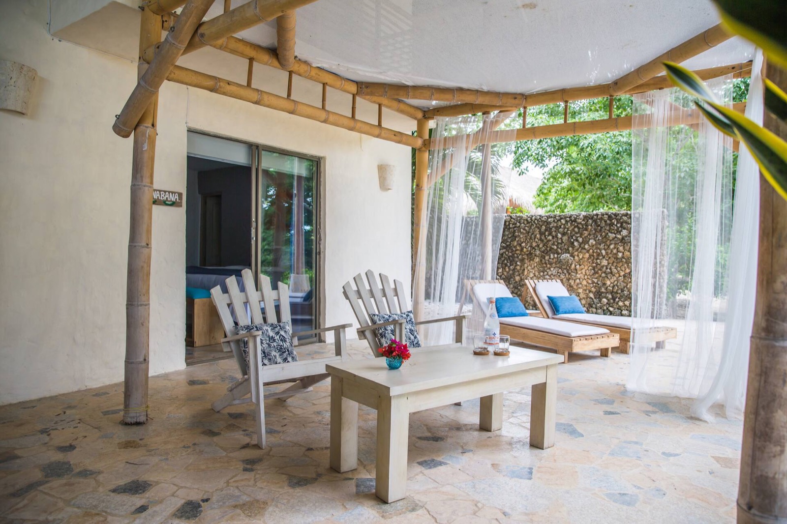 Blue Apple Beach House Mansion Full Photo 23