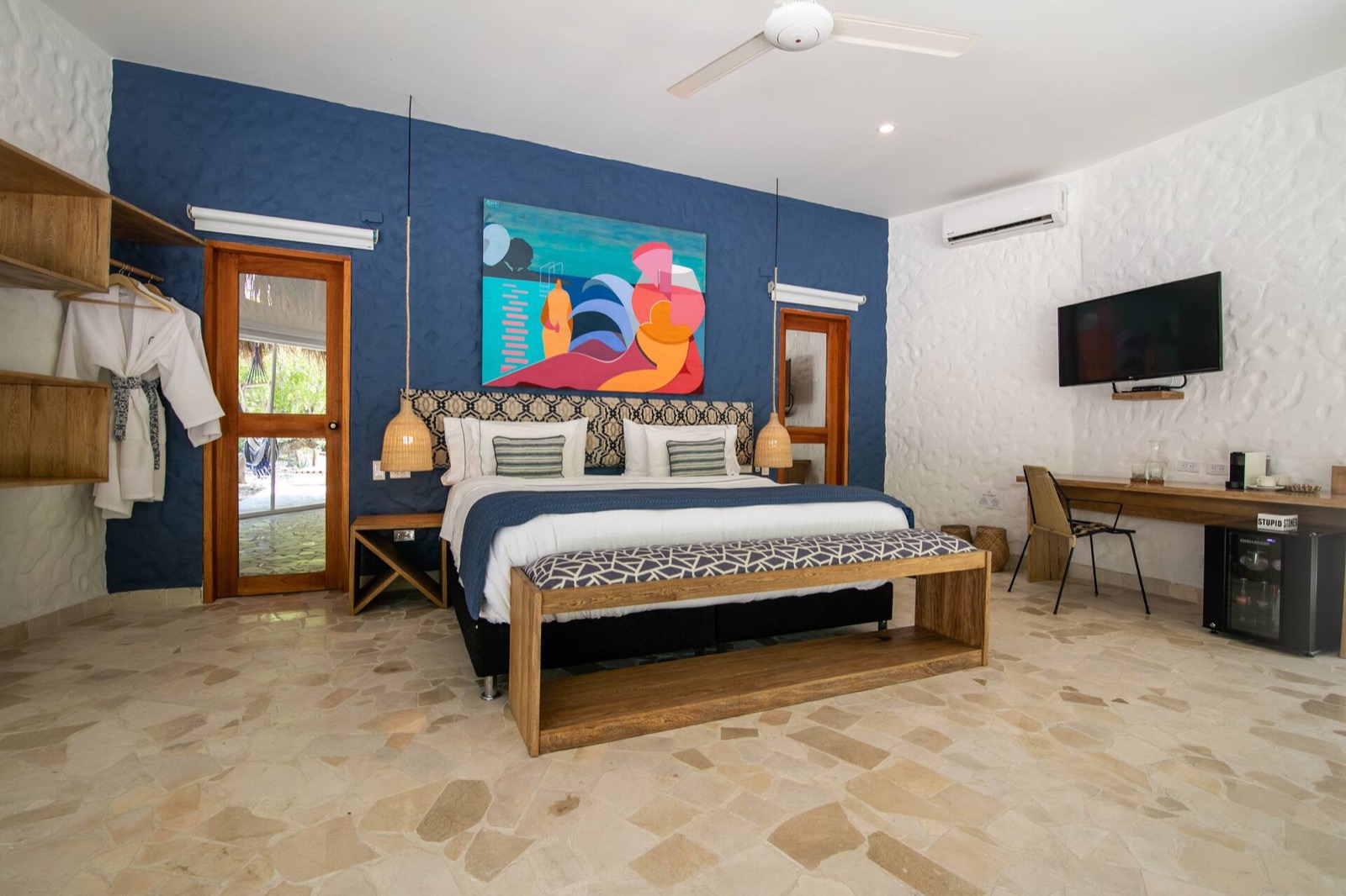Blue Apple Beach House Mansion Full Photo 26