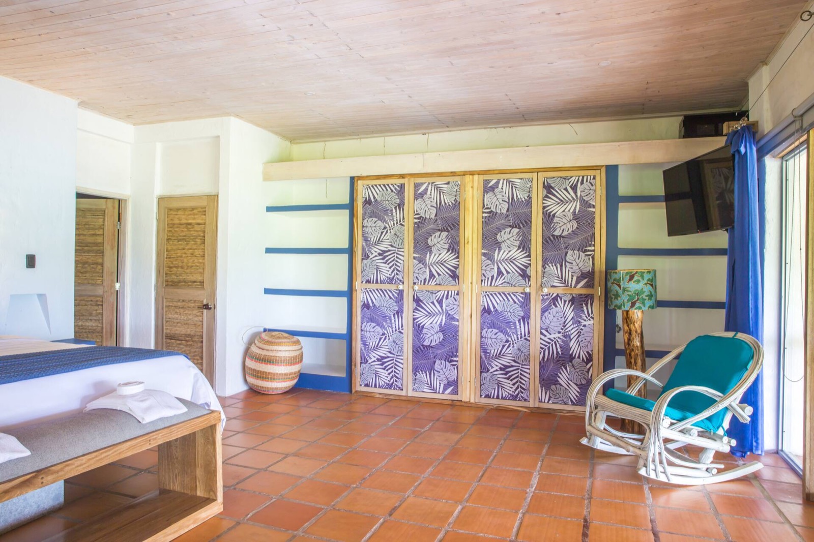 Blue Apple Beach House Mansion Full Photo 43