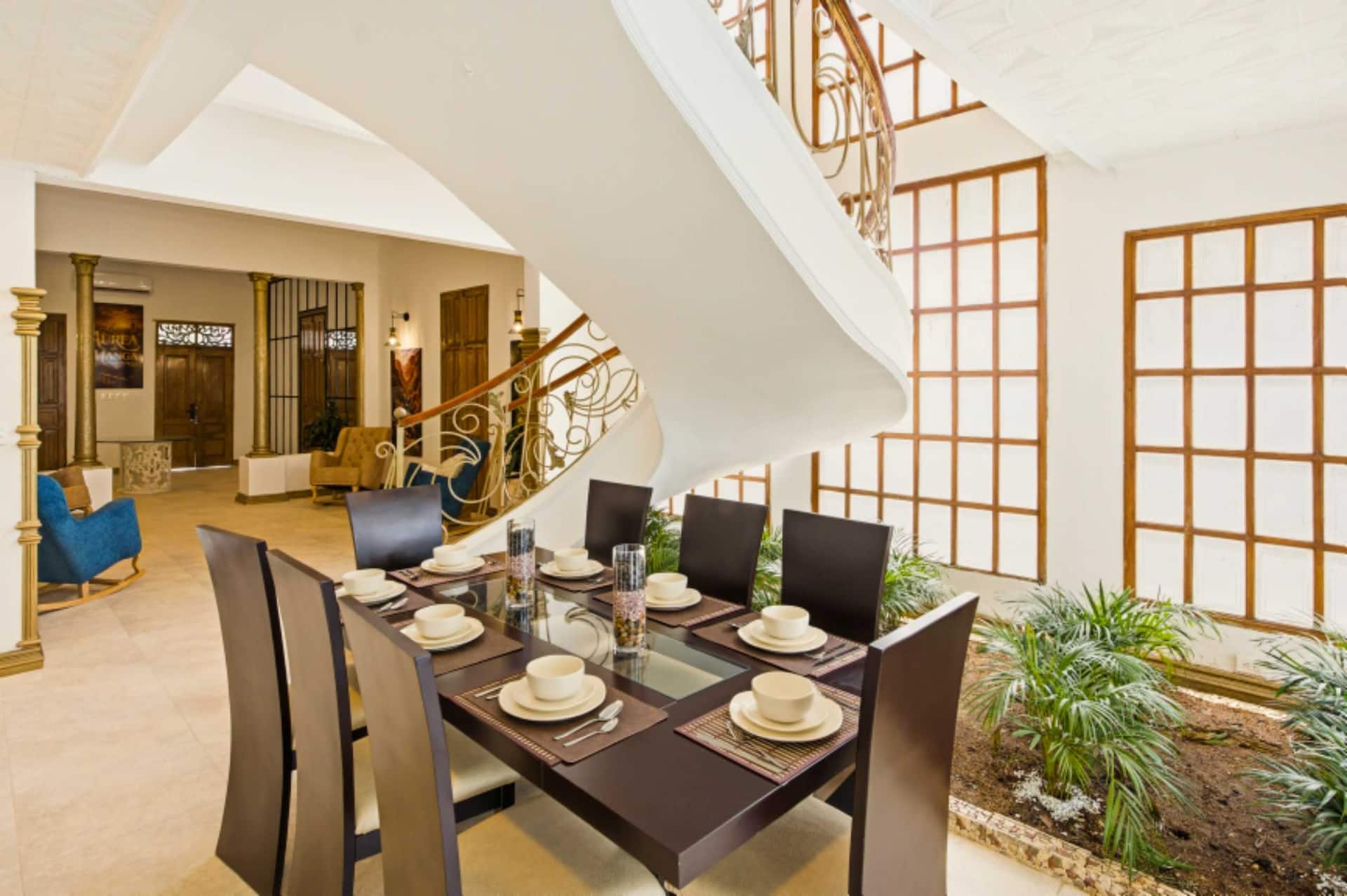La Aurea 7BR Luxury Oasis | Pool & Jacuzzi Full Photo 8