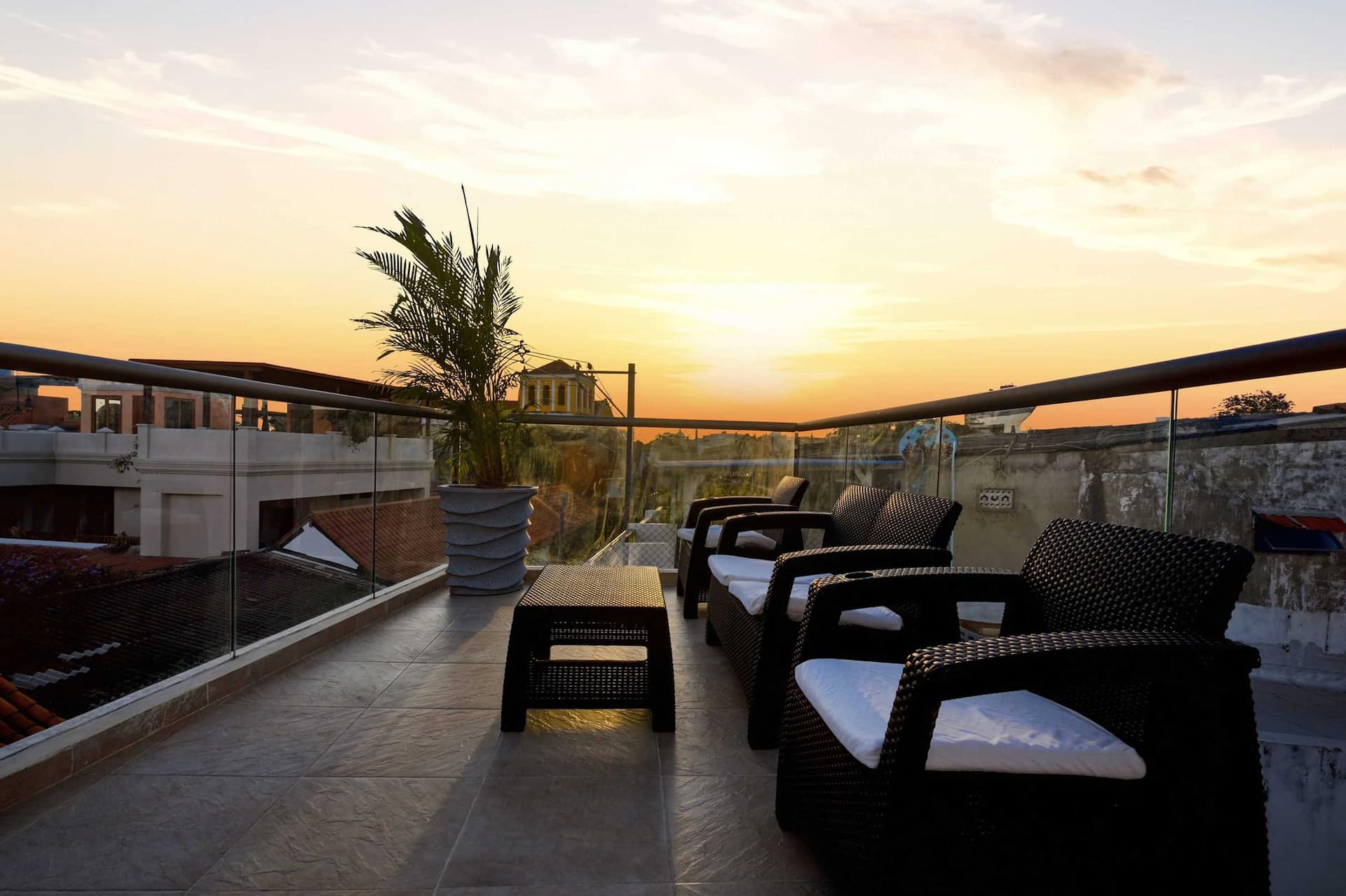 Getsemani Rooftop Pool Paradise | Luxury 5BR Full Photo 8