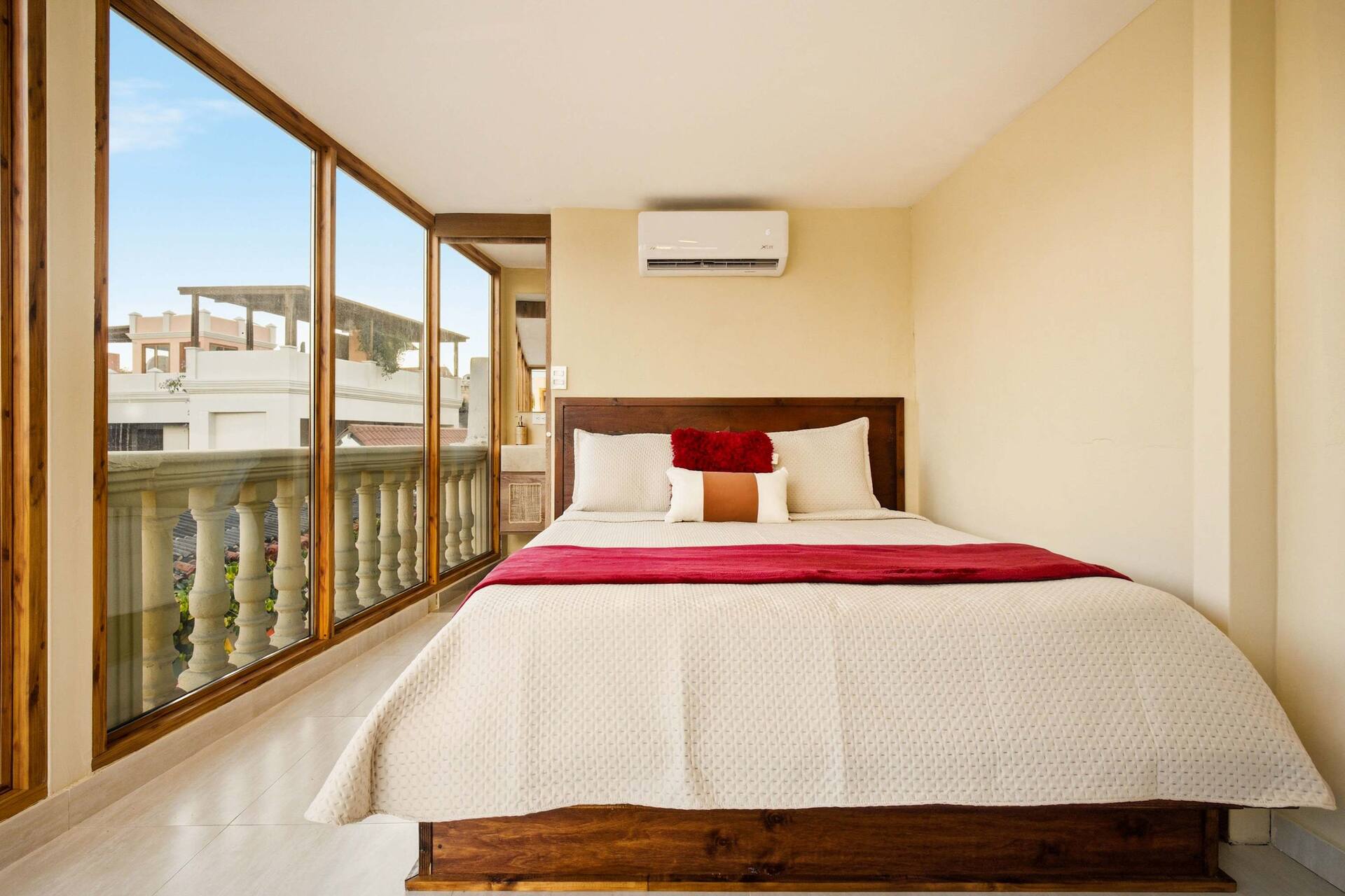 Getsemani Rooftop Pool Paradise | Luxury 5BR Full Photo 36