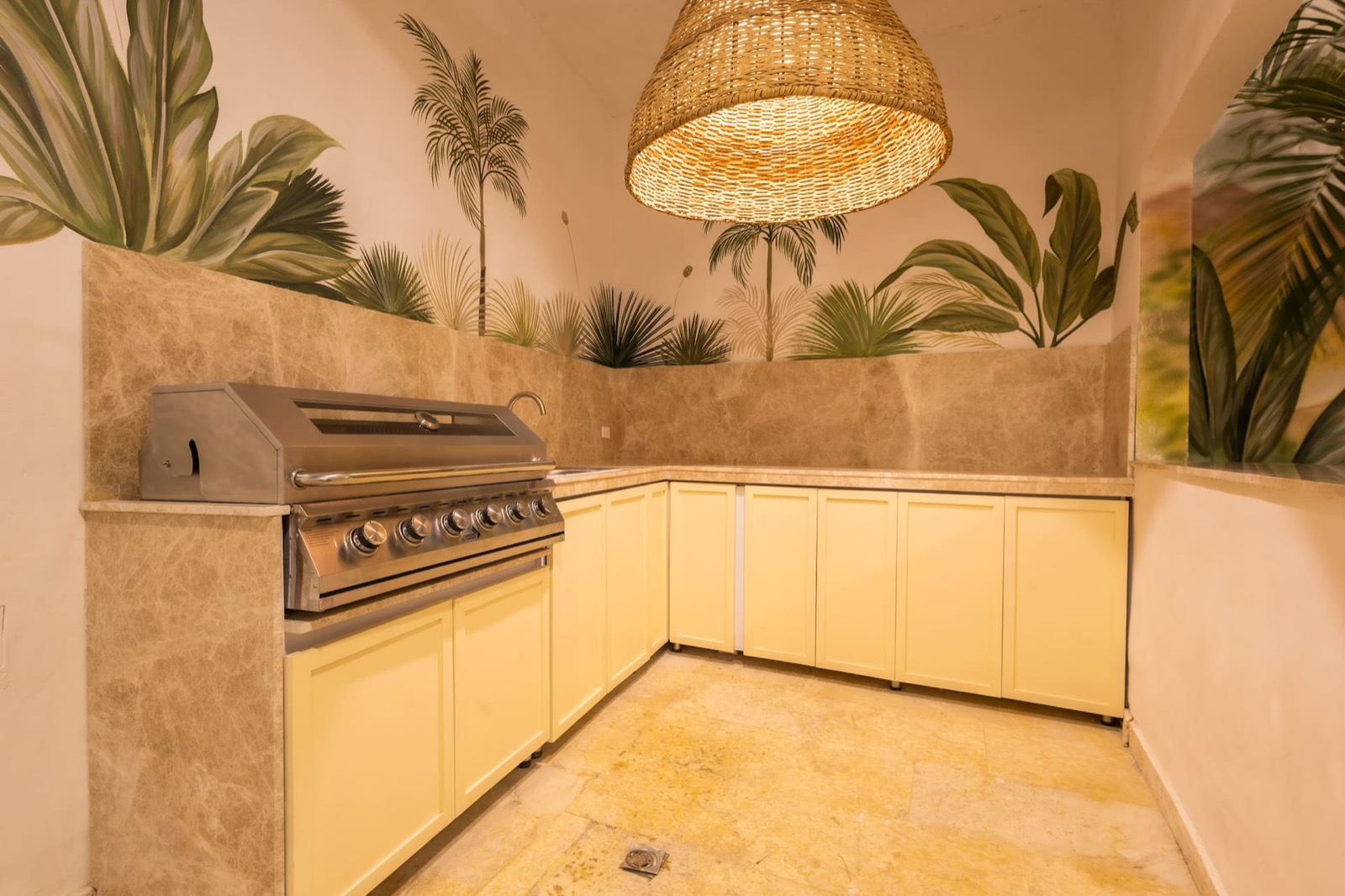 Beautiful 13 BR House in Old City Newly Renovated Full Photo 8