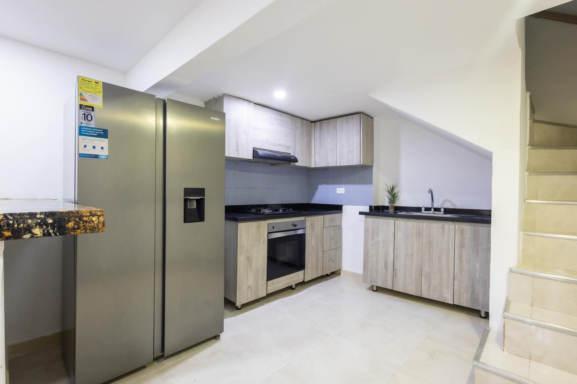 Beautiful 13 BR House in Old City Newly Renovated Full Photo 9