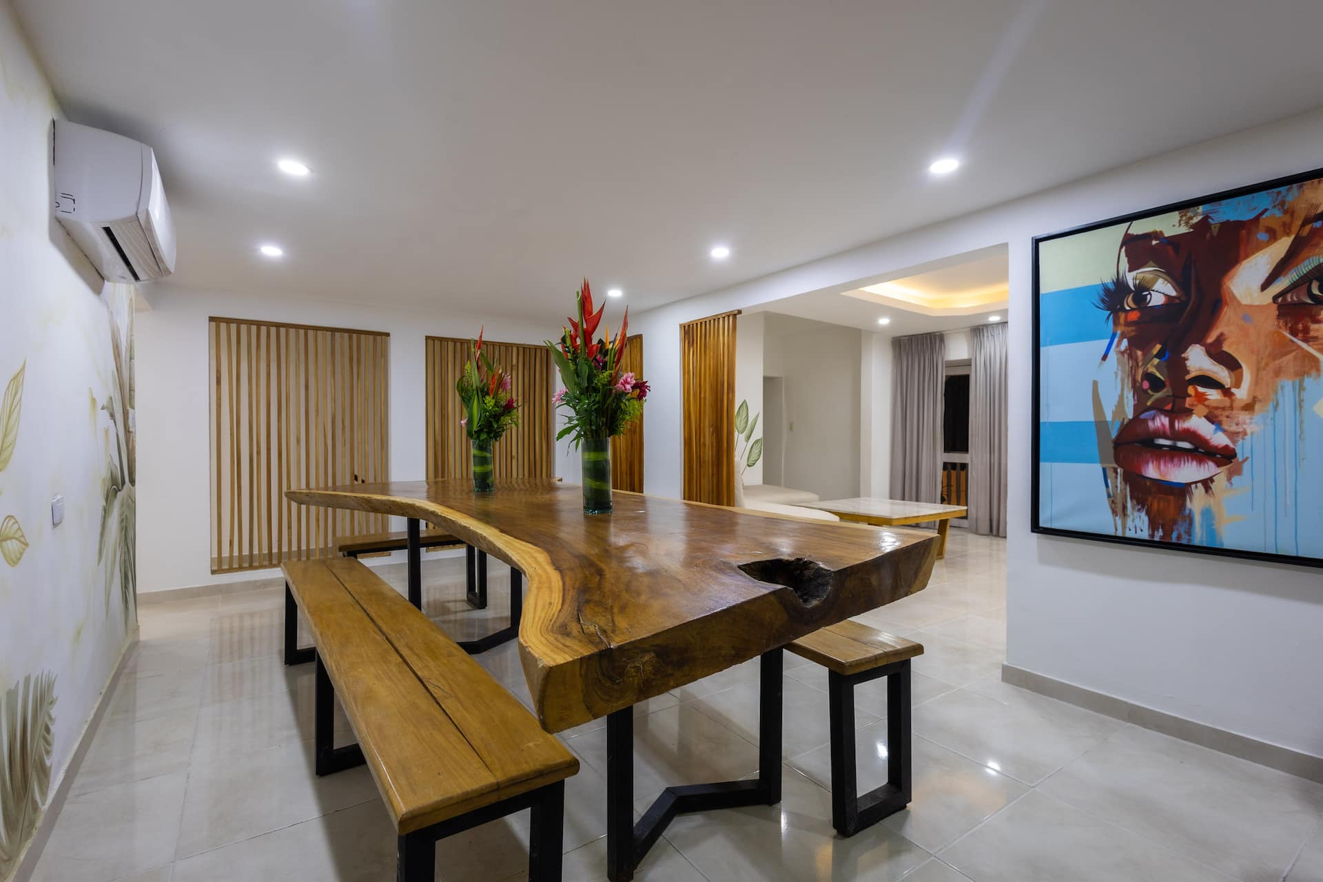 Beautiful 13 BR House in Old City Newly Renovated Full Photo 12