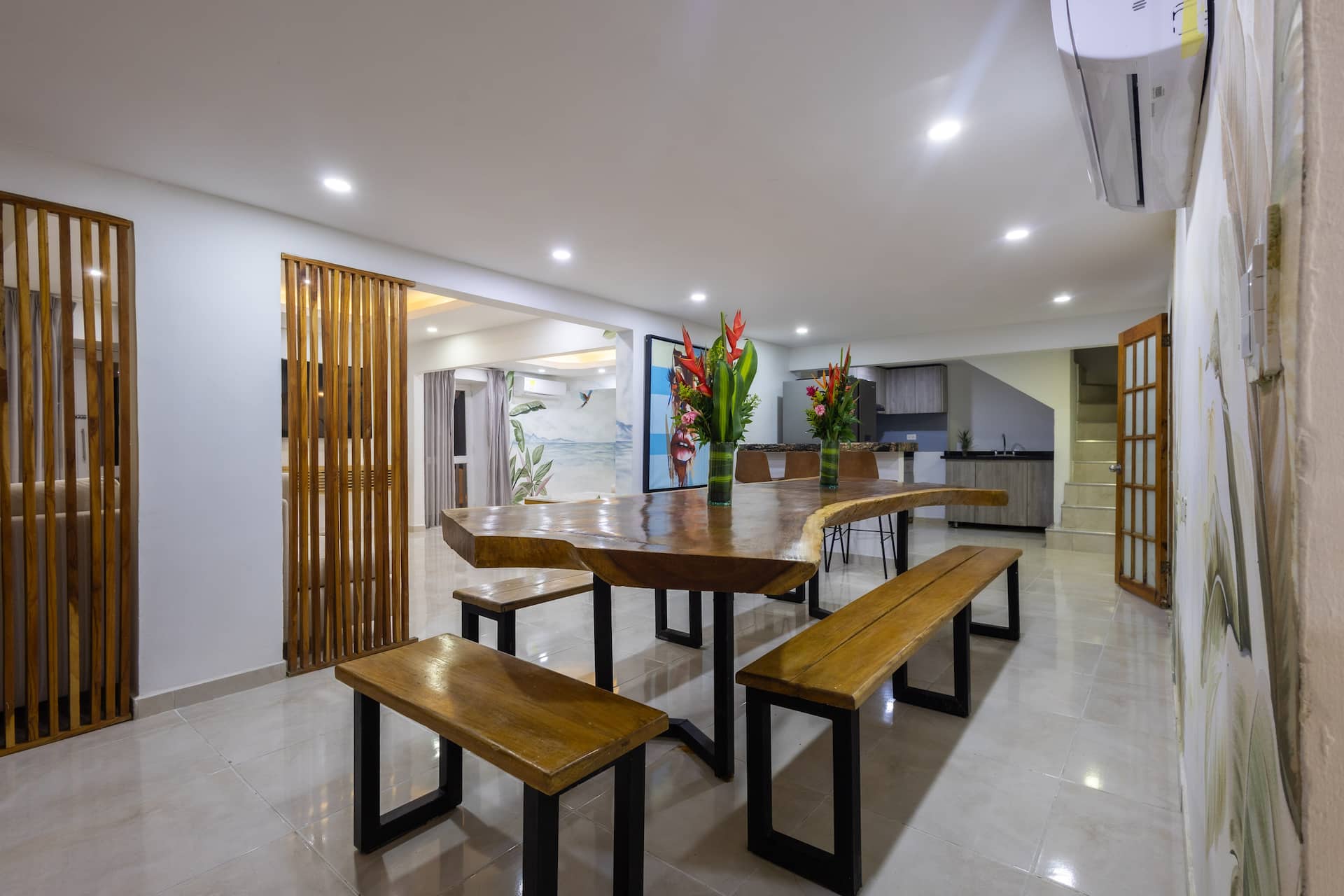 Beautiful 13 BR House in Old City Newly Renovated Full Photo 13
