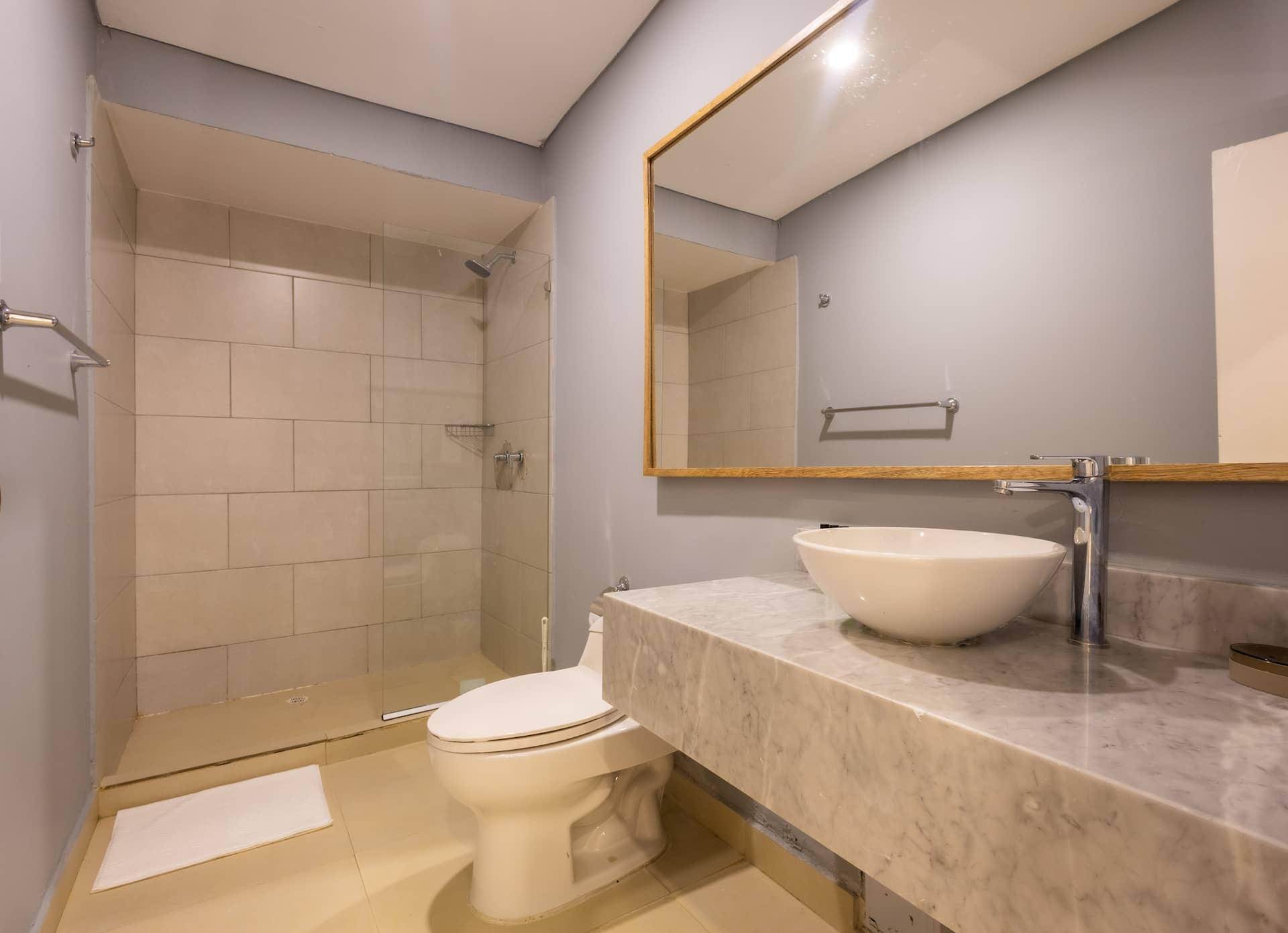 Beautiful 13 BR House in Old City Newly Renovated Full Photo 27