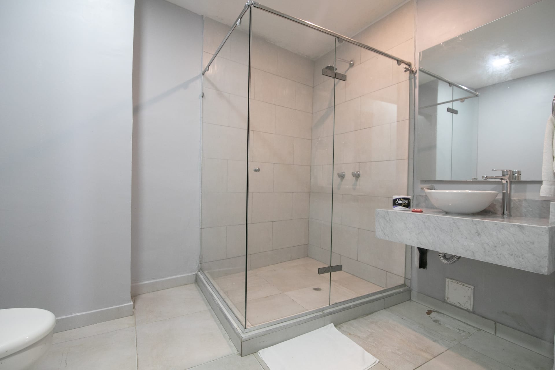 Beautiful 13 BR House in Old City Newly Renovated Full Photo 28