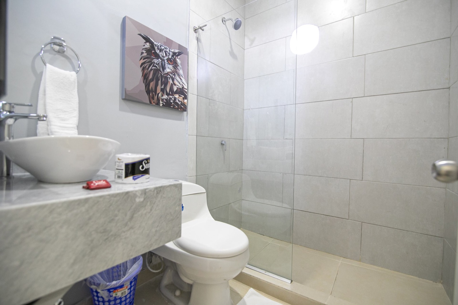 Beautiful 13 BR House in Old City Newly Renovated Full Photo 34