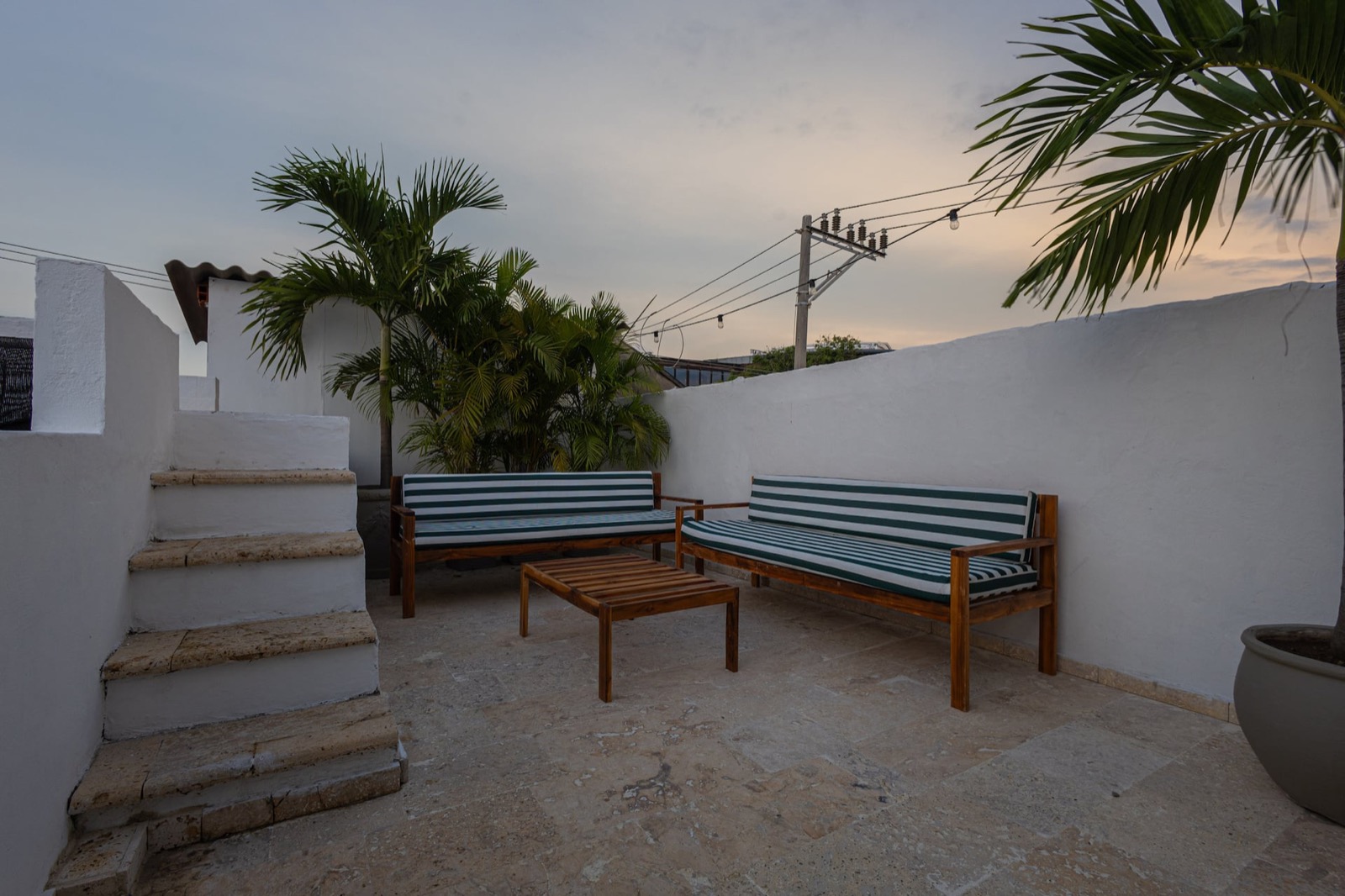 Beautiful 13 BR House in Old City Newly Renovated Full Photo 41