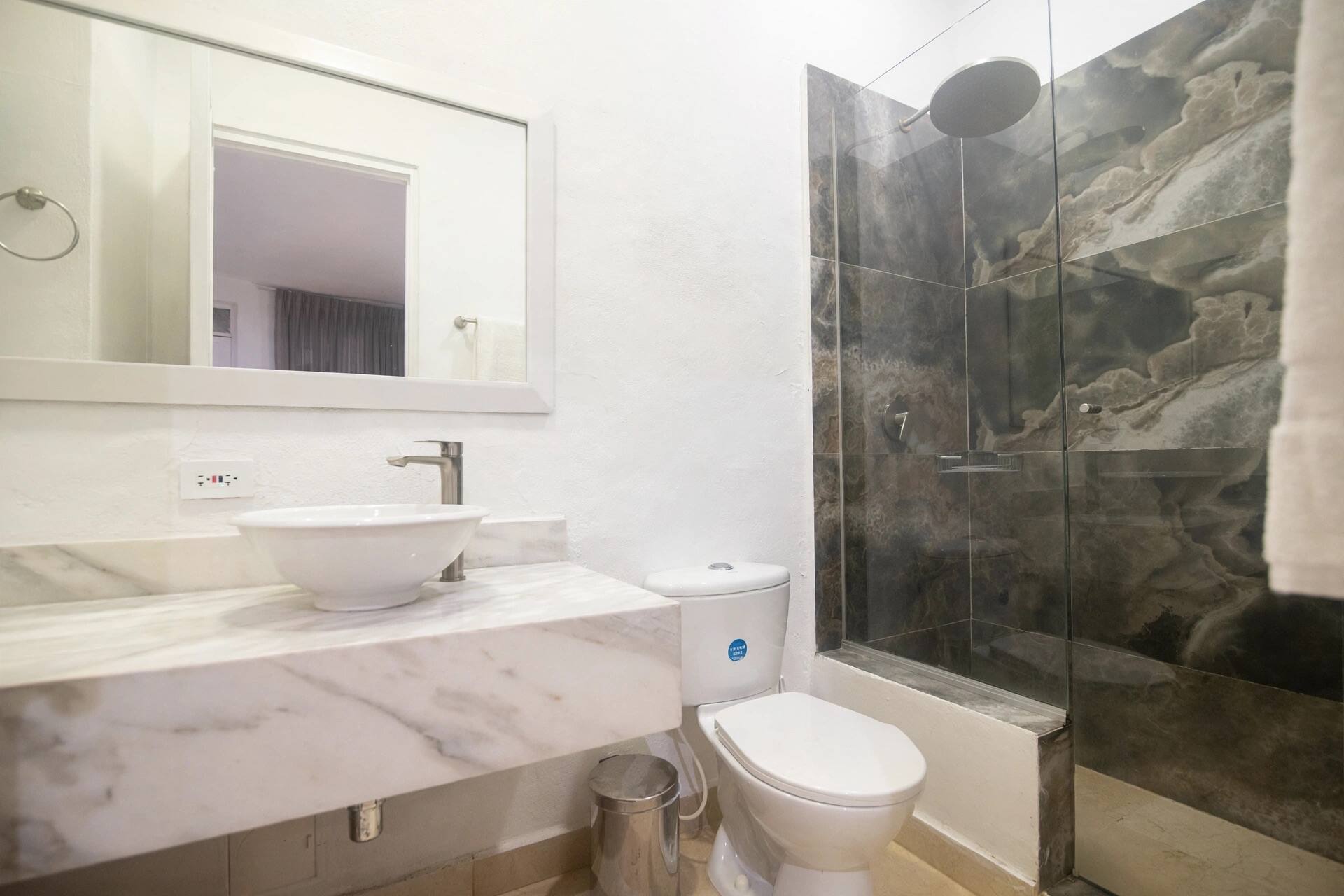 Casa Escallon Old City Bedroom with Pool & Jacuzzi Full Photo 7