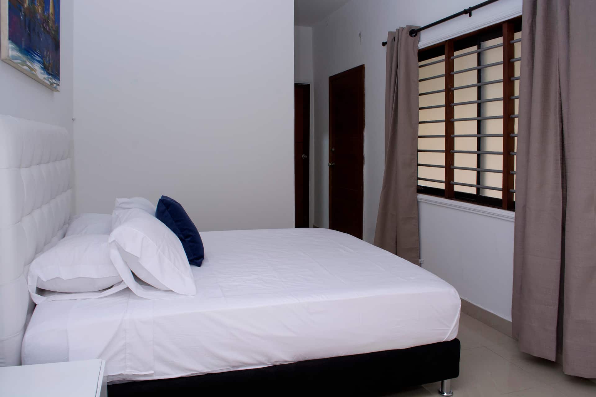 Beautiful 11 Bedroom Mansion near the Old City Full Photo 29