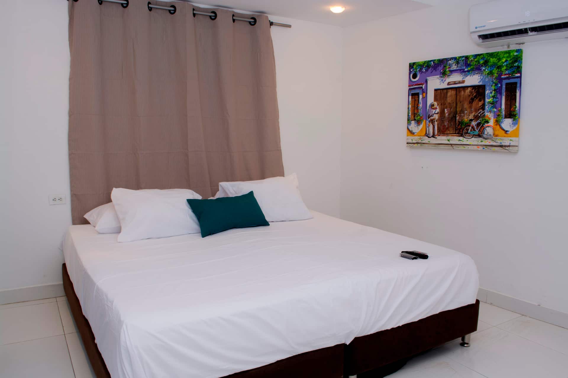 Beautiful 11 Bedroom Mansion near the Old City Full Photo 33