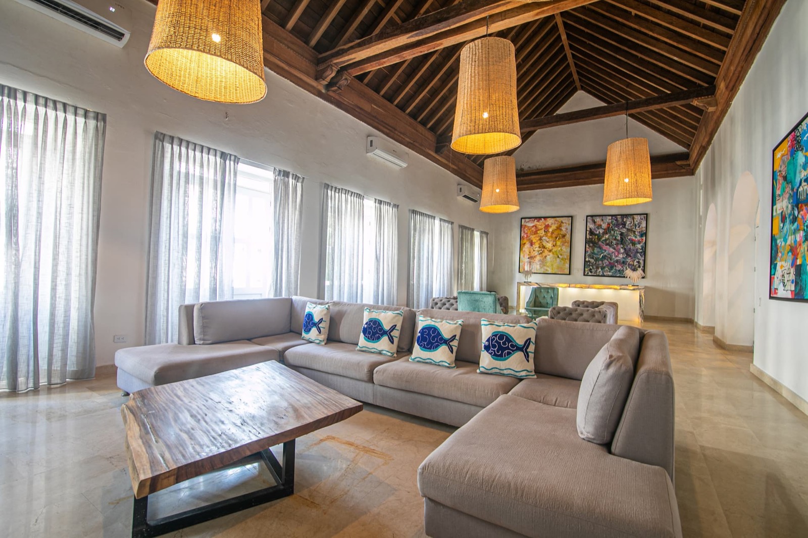 15 Bedroom Villa in the Old City