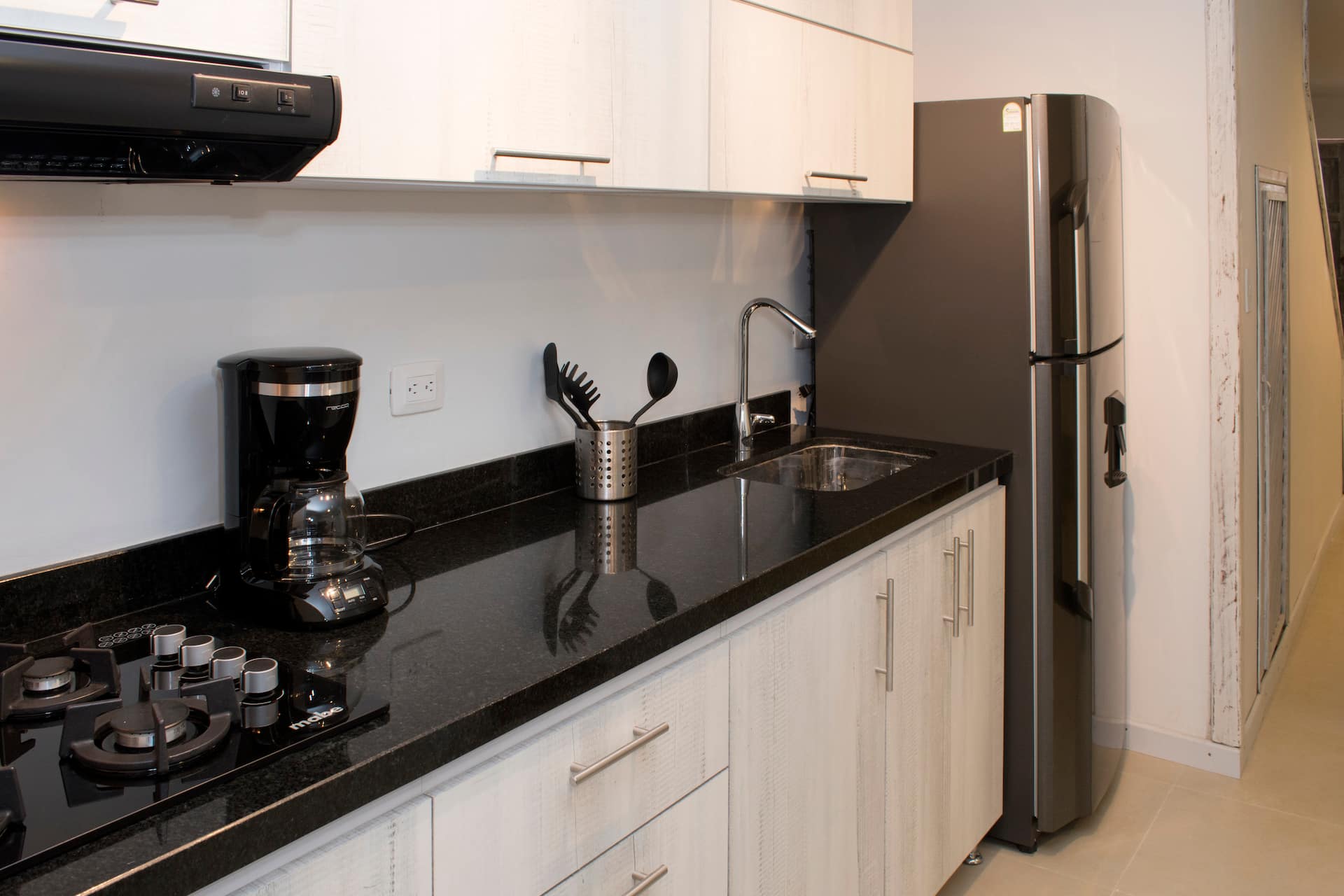Beautiful 3 Bedroom Old City House Full Photo 9