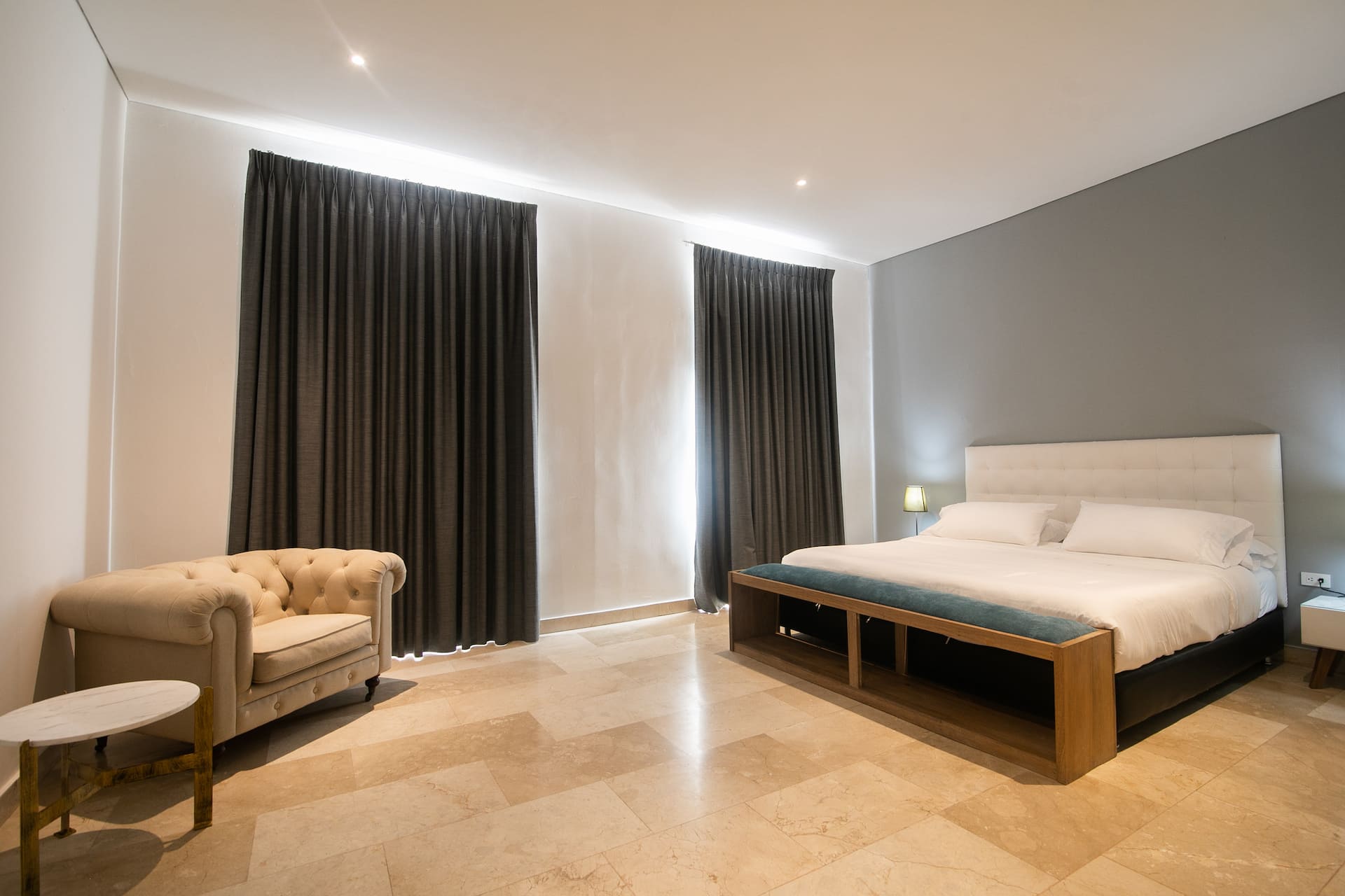 21 Bedroom Luxury Mansion in the Old City Full Photo 10